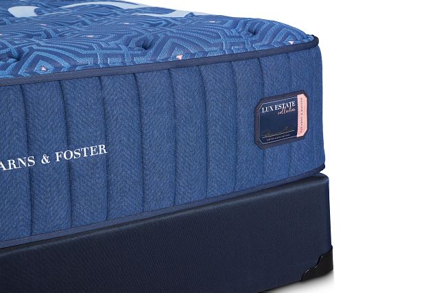 Stearns & Foster Lux Estate Medium Mattress Set