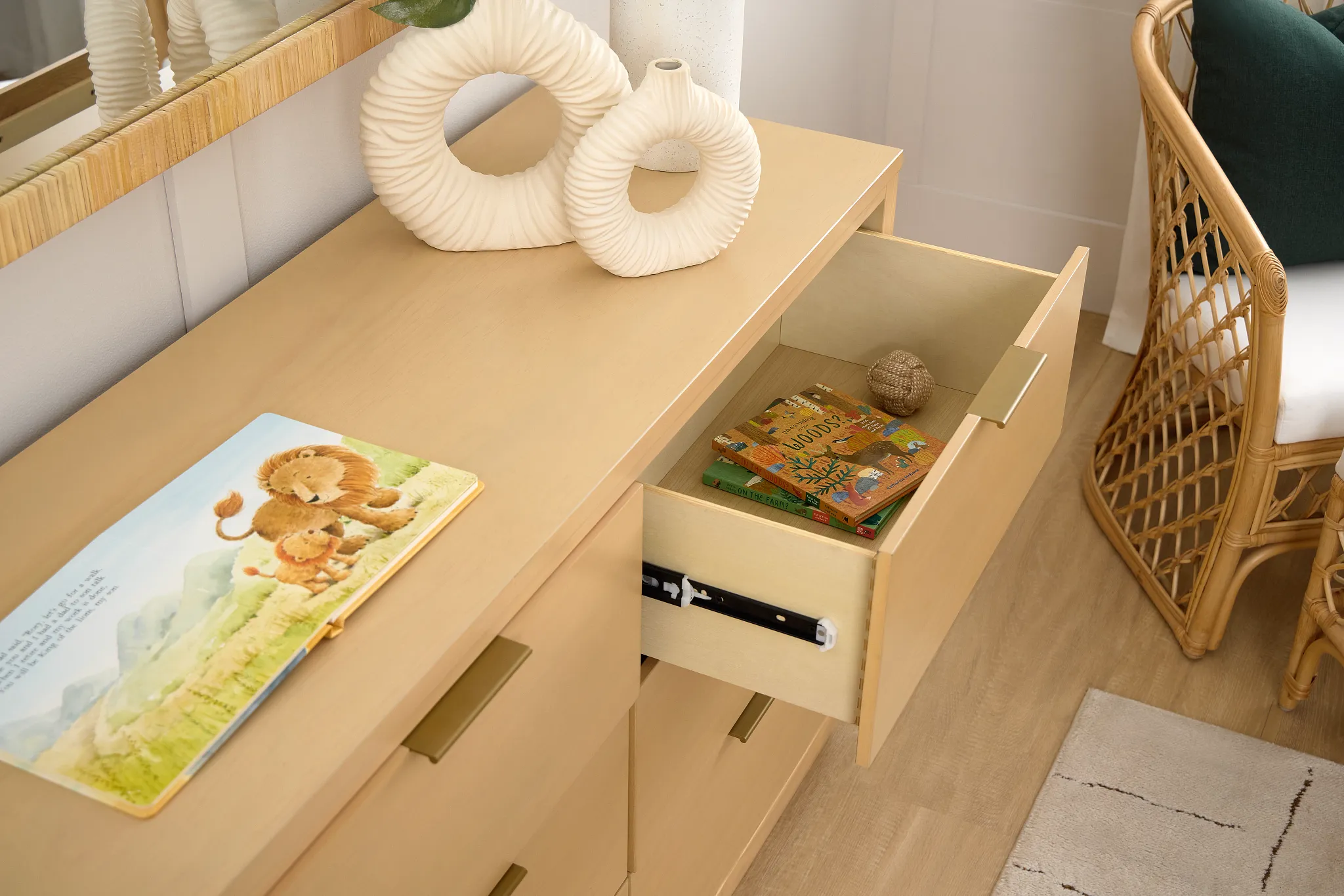 Molly Light Beige Youth Dresser