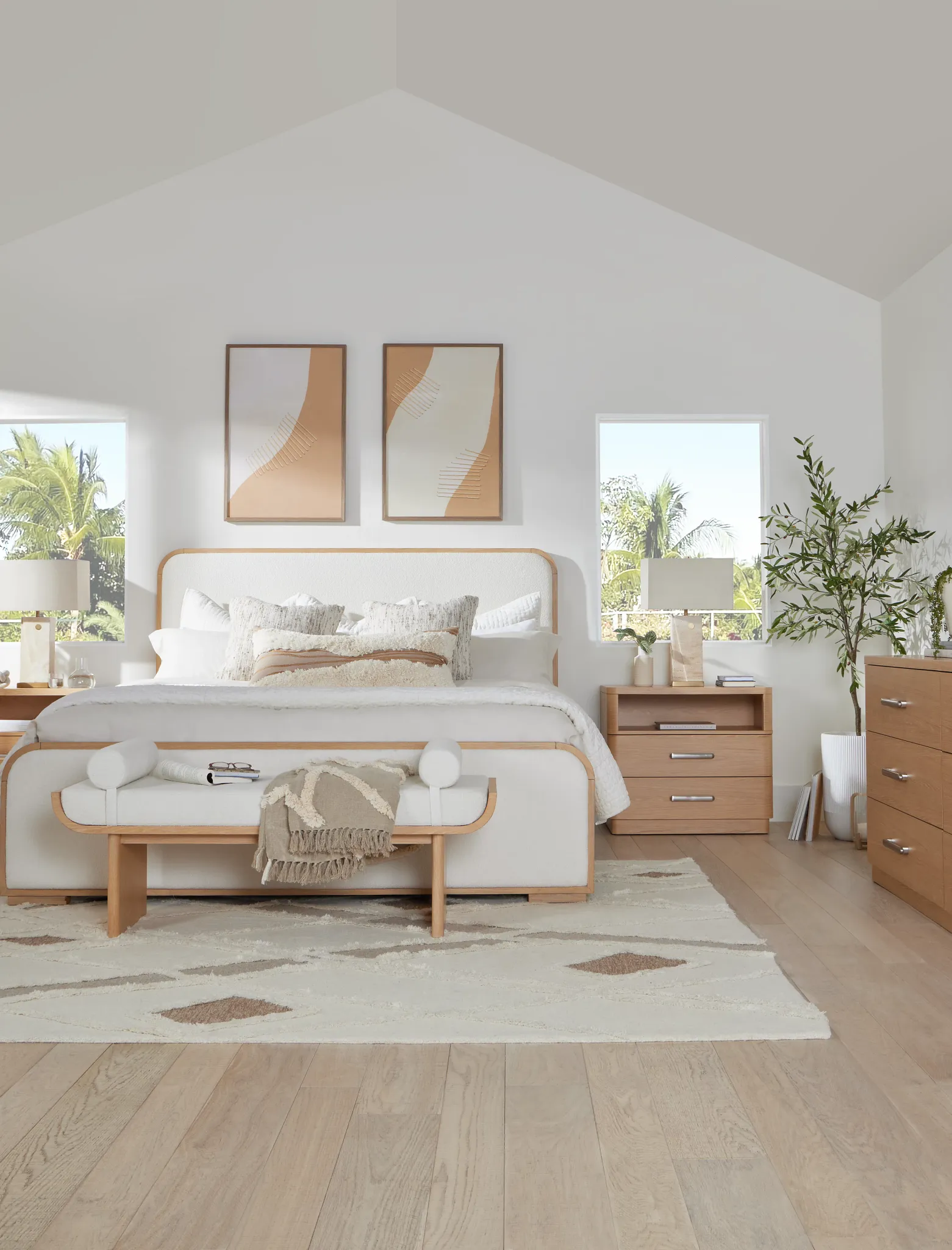 Malibu Light Tone Uph Panel Bed