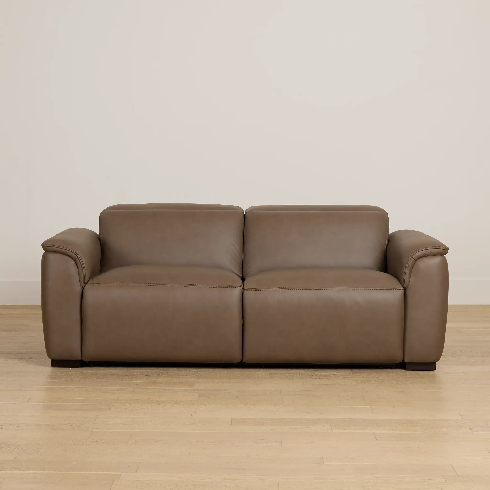 Flexsteel Brodie Dark Brown Leather/Vinyl Power Reclining Sofa Flexsteel Brodie Dark Brown Leather/Vinyl Power Reclining Sofa