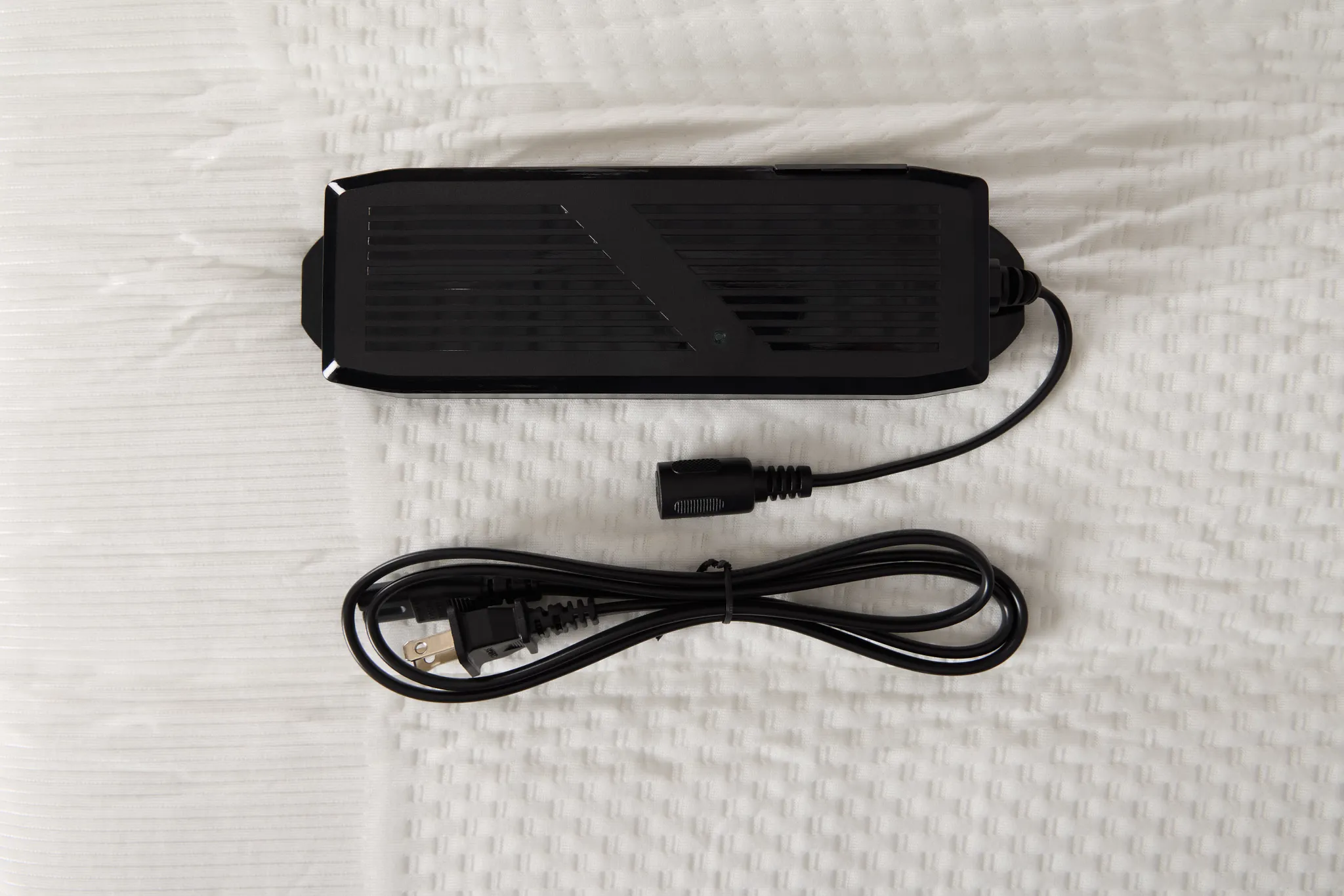 Rest & Renew By Zinus 8" Hybrid Slat Adjustable Mattress Set