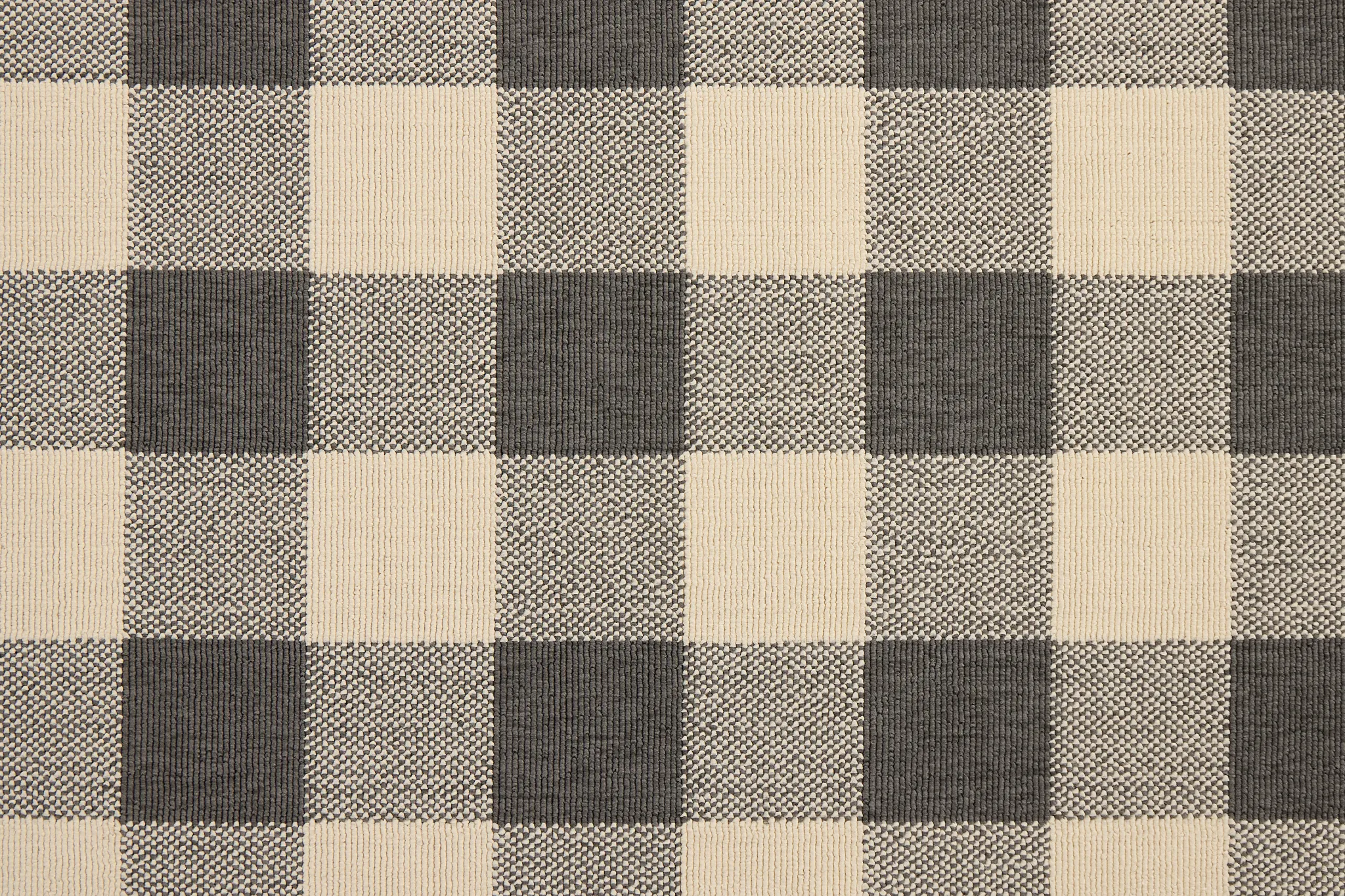 Dani White 5x7 Area Rug