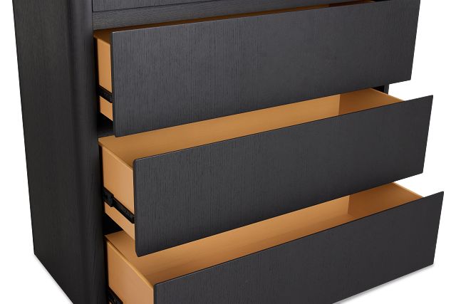 Nomad Black Media Chest