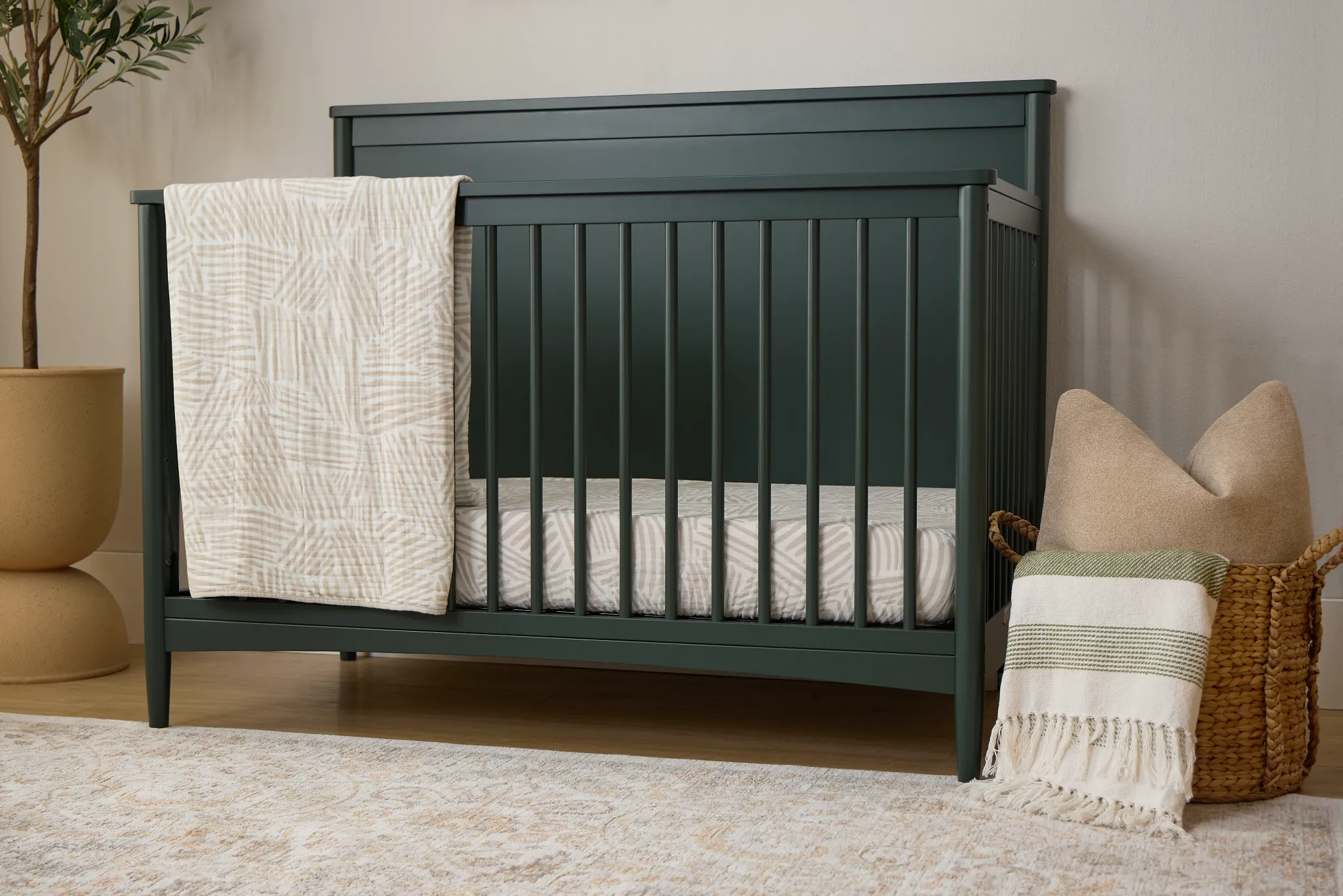 Riley Green 2-in-1 Crib