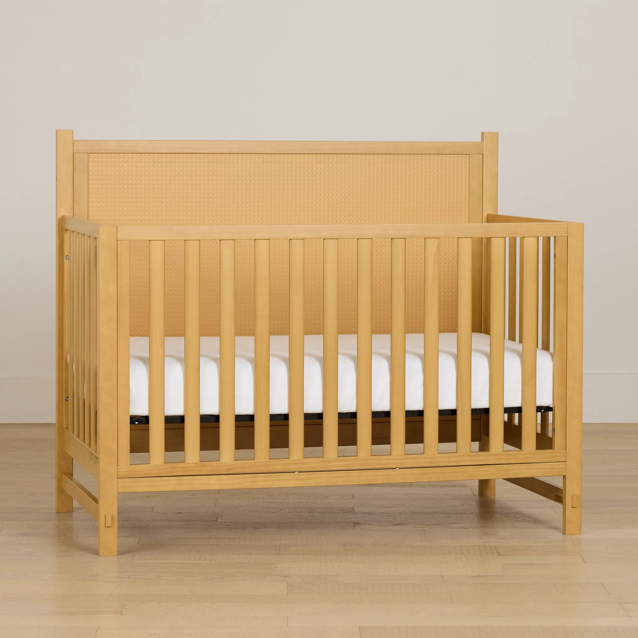 Riley Light Beige 2-in-1 Crib