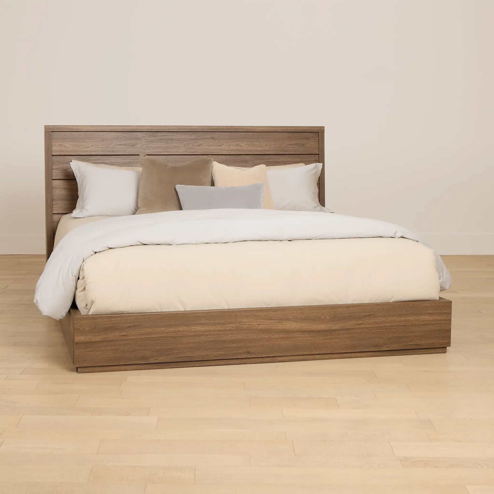 Capraia Dark Tone Panel Bed Capraia Dark Tone Panel Bed