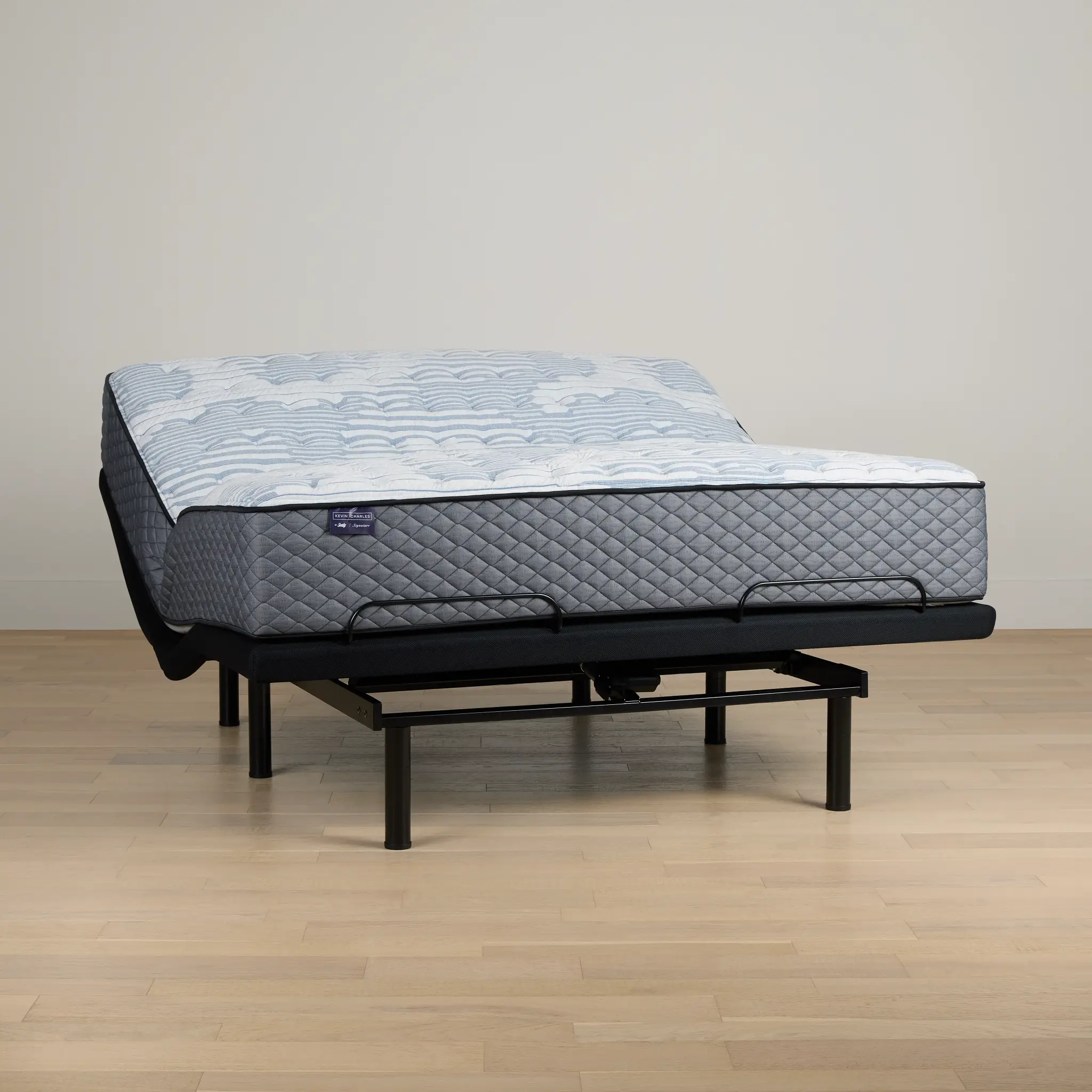 Kevin Charles By Sealy Signature Extra Firm Deluxe Adjustable Mattress Set Kevin Charles By Sealy Signature Extra Firm Deluxe Adjustable Mattress Set
