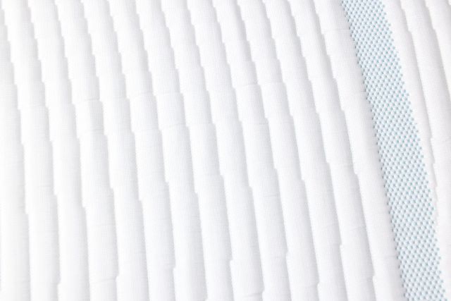 Tempur-pedic Tempur-adapt Medium Hybrid Low-profile Mattress Set
