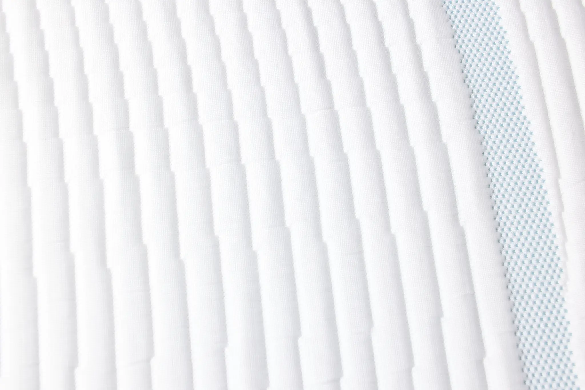 Tempur-pedic Tempur-adapt Medium Hybrid Low-profile Mattress Set Tempur-pedic Tempur-adapt Medium Hybrid Low-profile Mattress Set