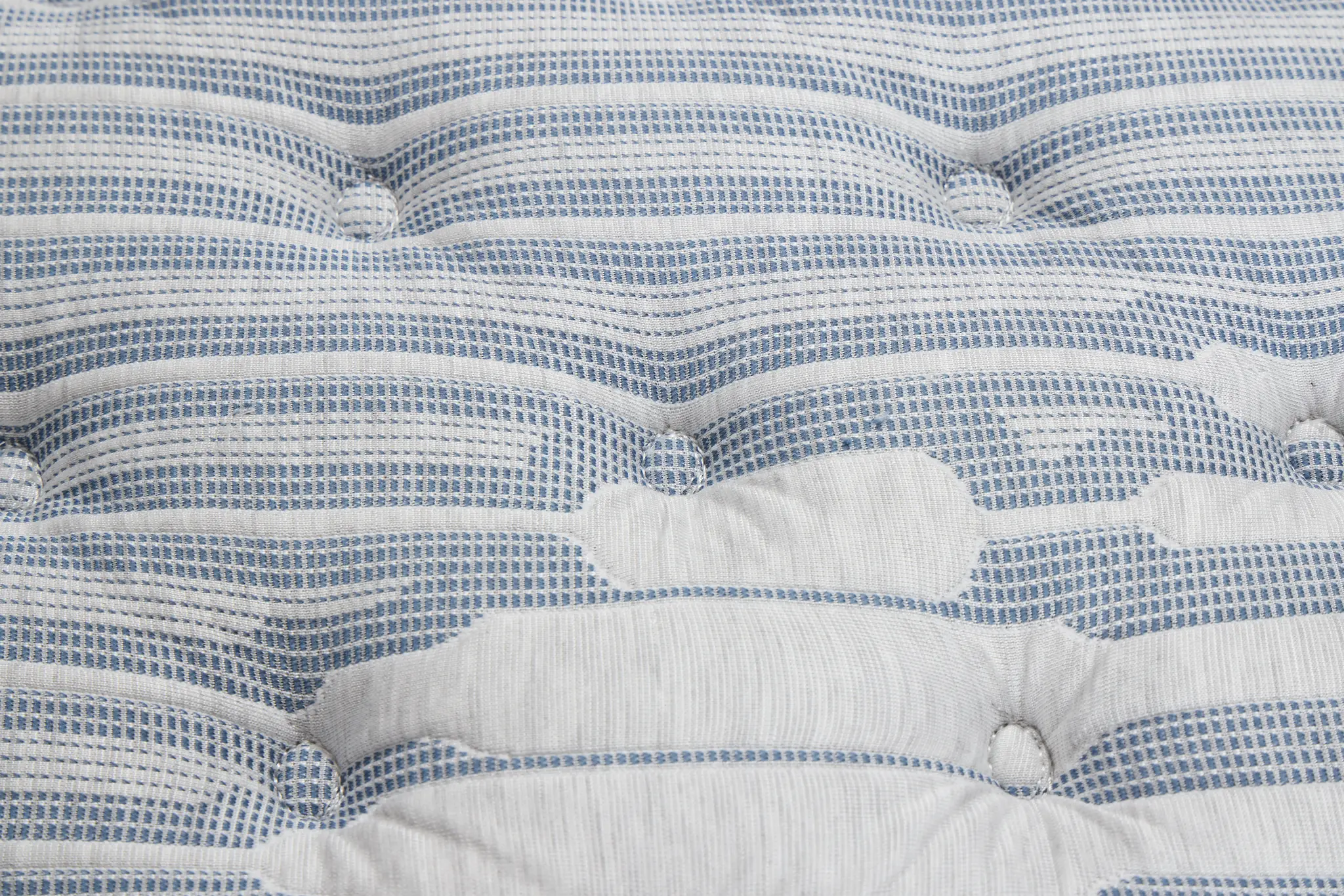Kevin Charles By Sealy Signature Extra Firm Low-profile Mattress Set Kevin Charles By Sealy Signature Extra Firm Low-profile Mattress Set