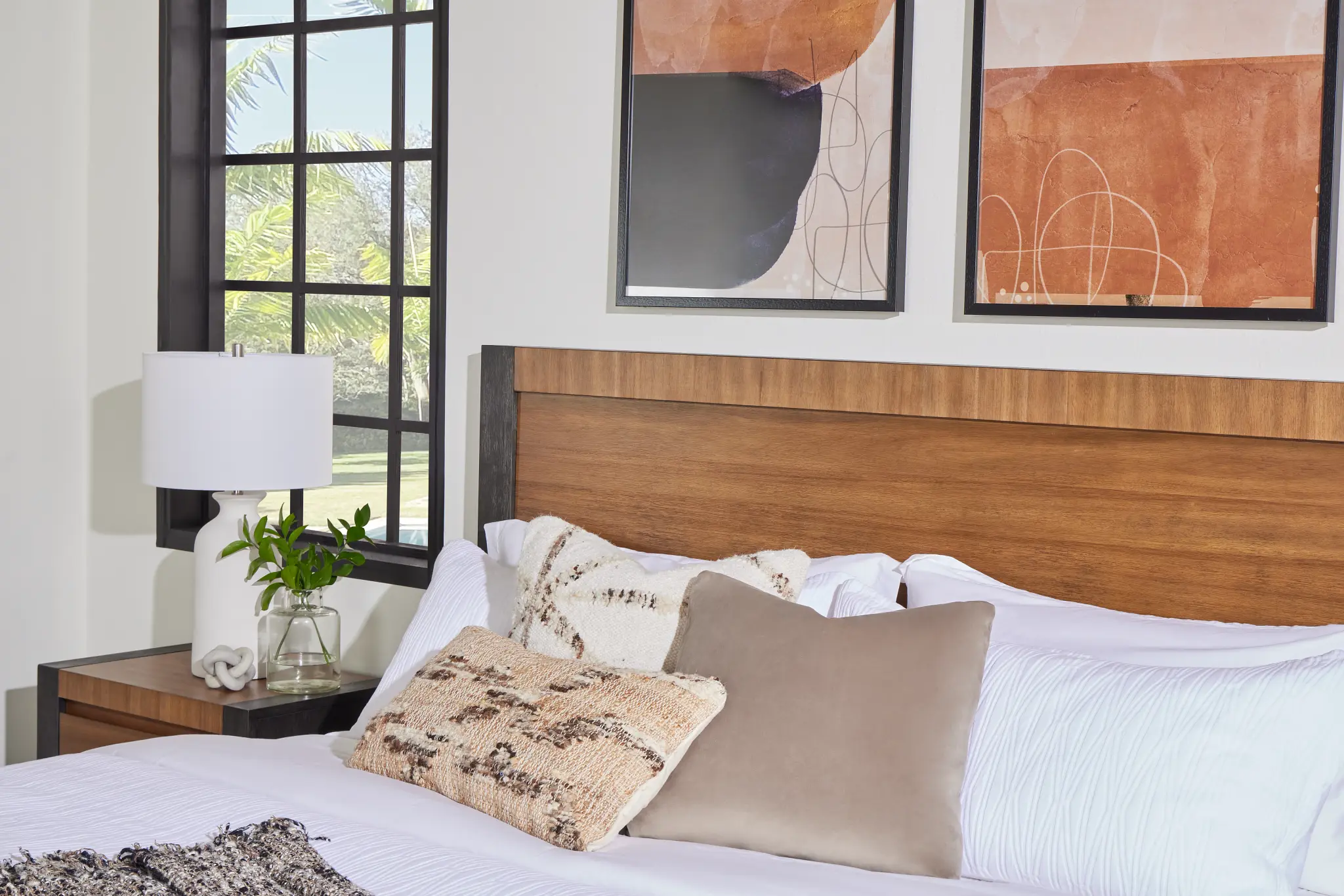 Jackson Two-tone Panel Bed Jackson Two-tone Panel Bed