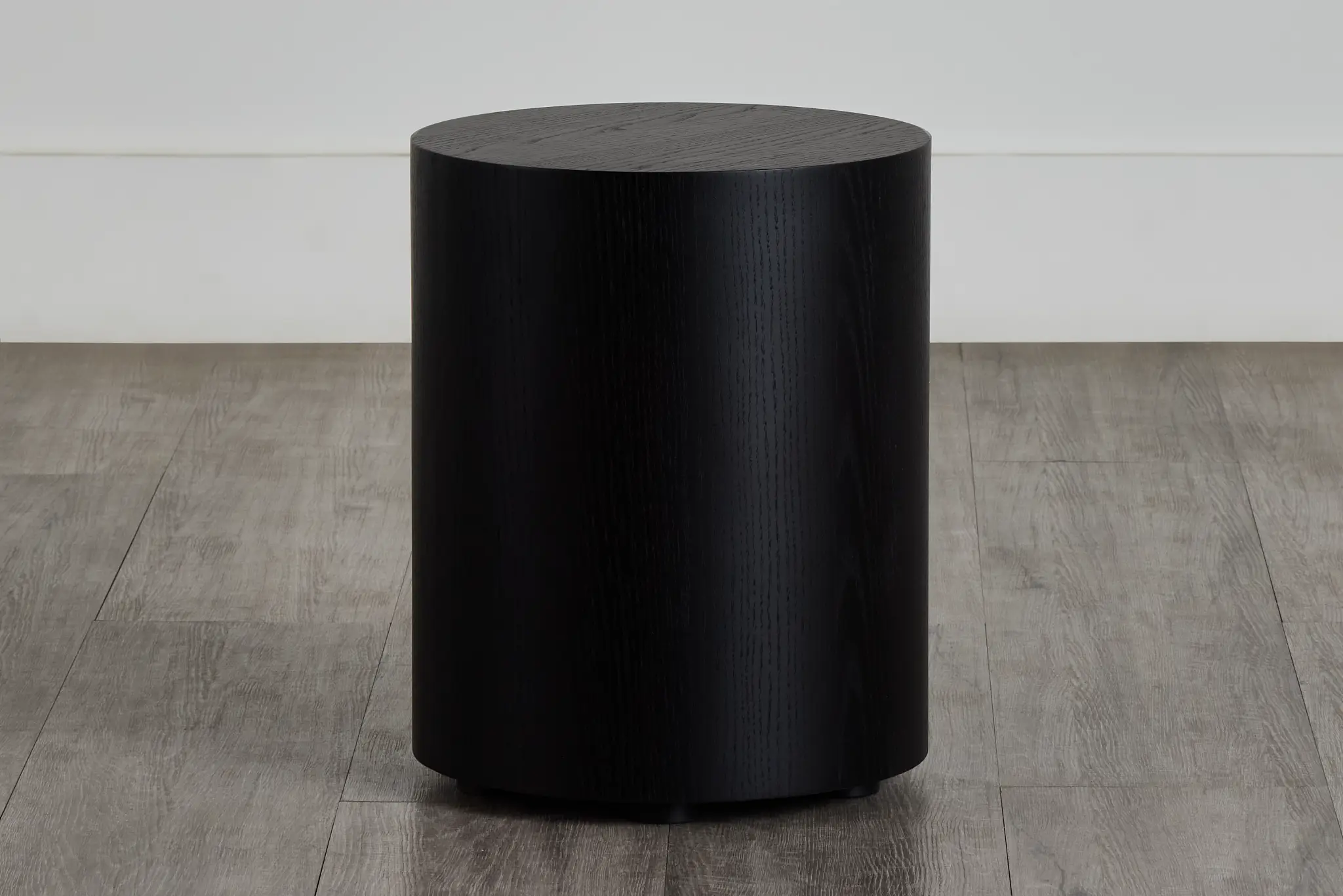 Lexie Dark Tone Round End Table Lexie Dark Tone Round End Table