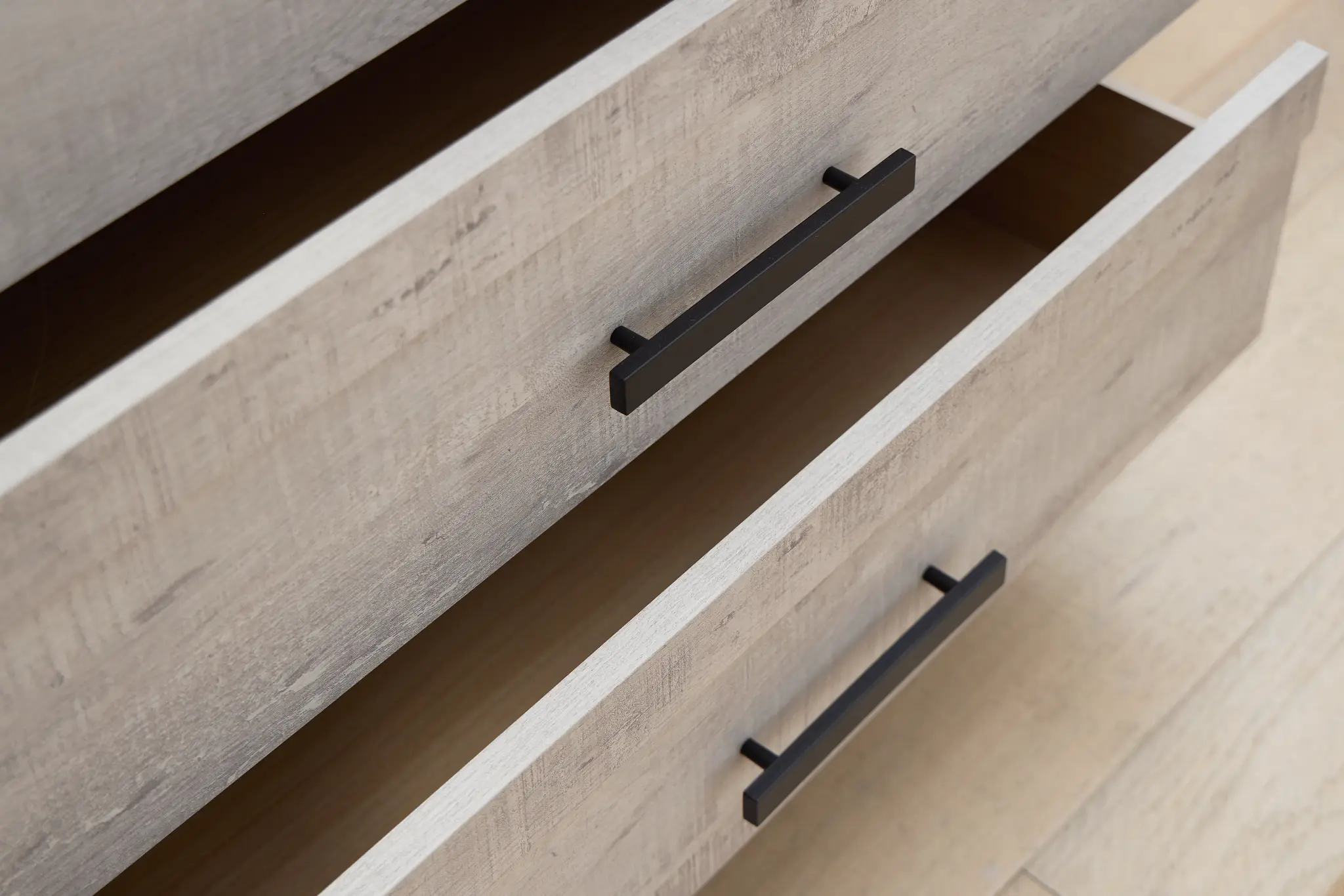 Delray White Drawer Chest Delray White Drawer Chest