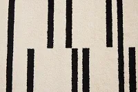 Bobbie White 5x7 Area Rug