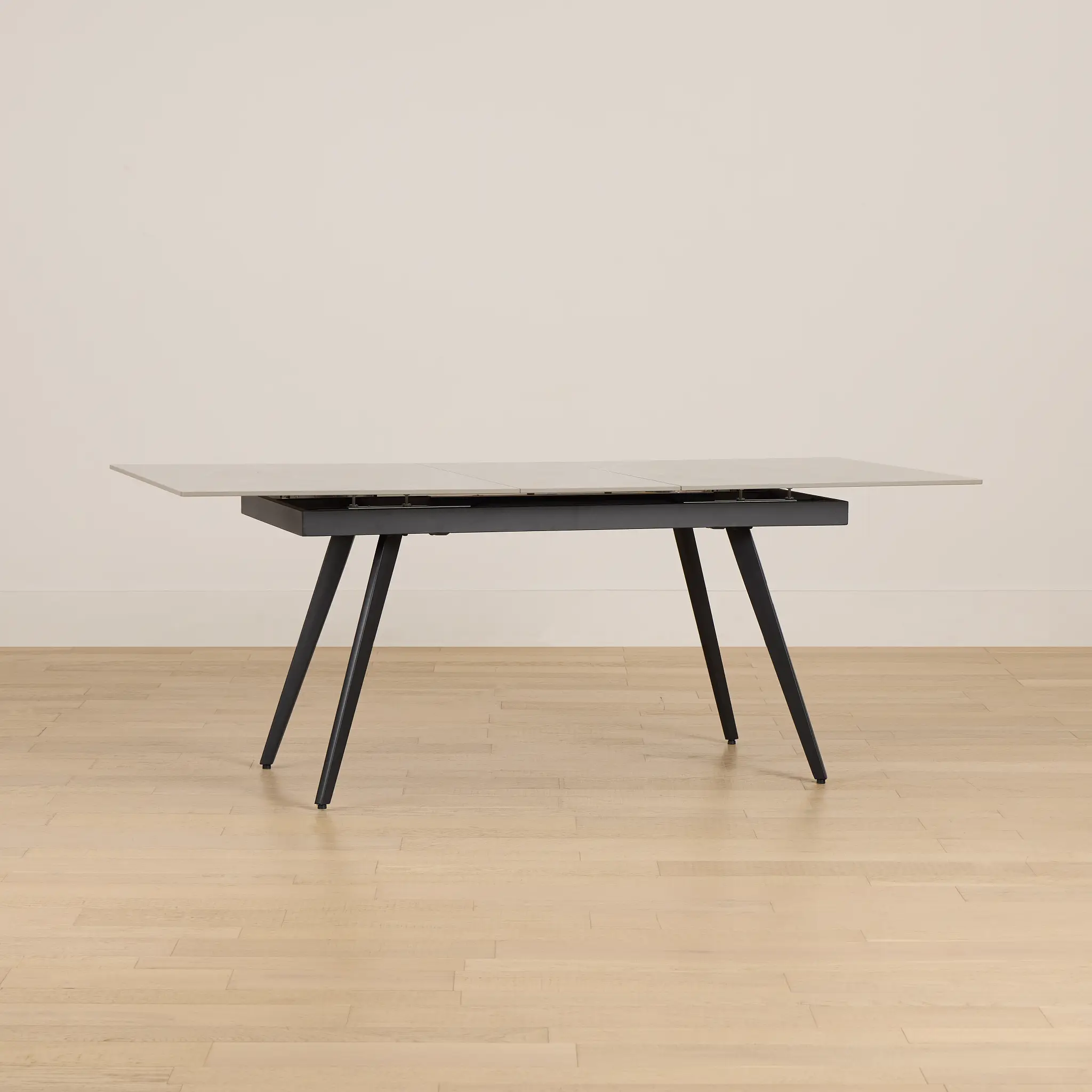 Maricopa Gray Extension Rectangular Table Maricopa Gray Extension Rectangular Table