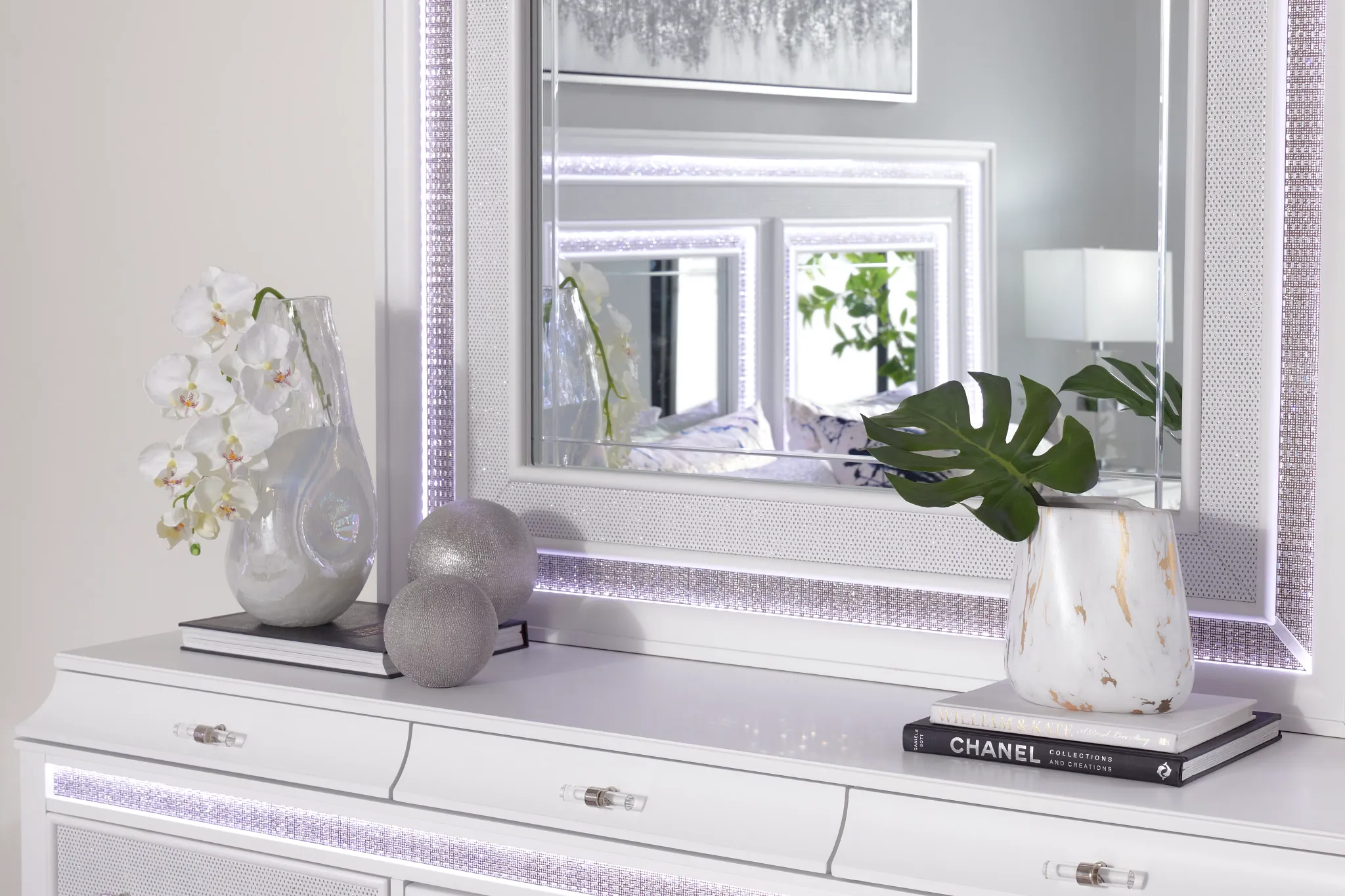 Milan White Dresser & Mirror