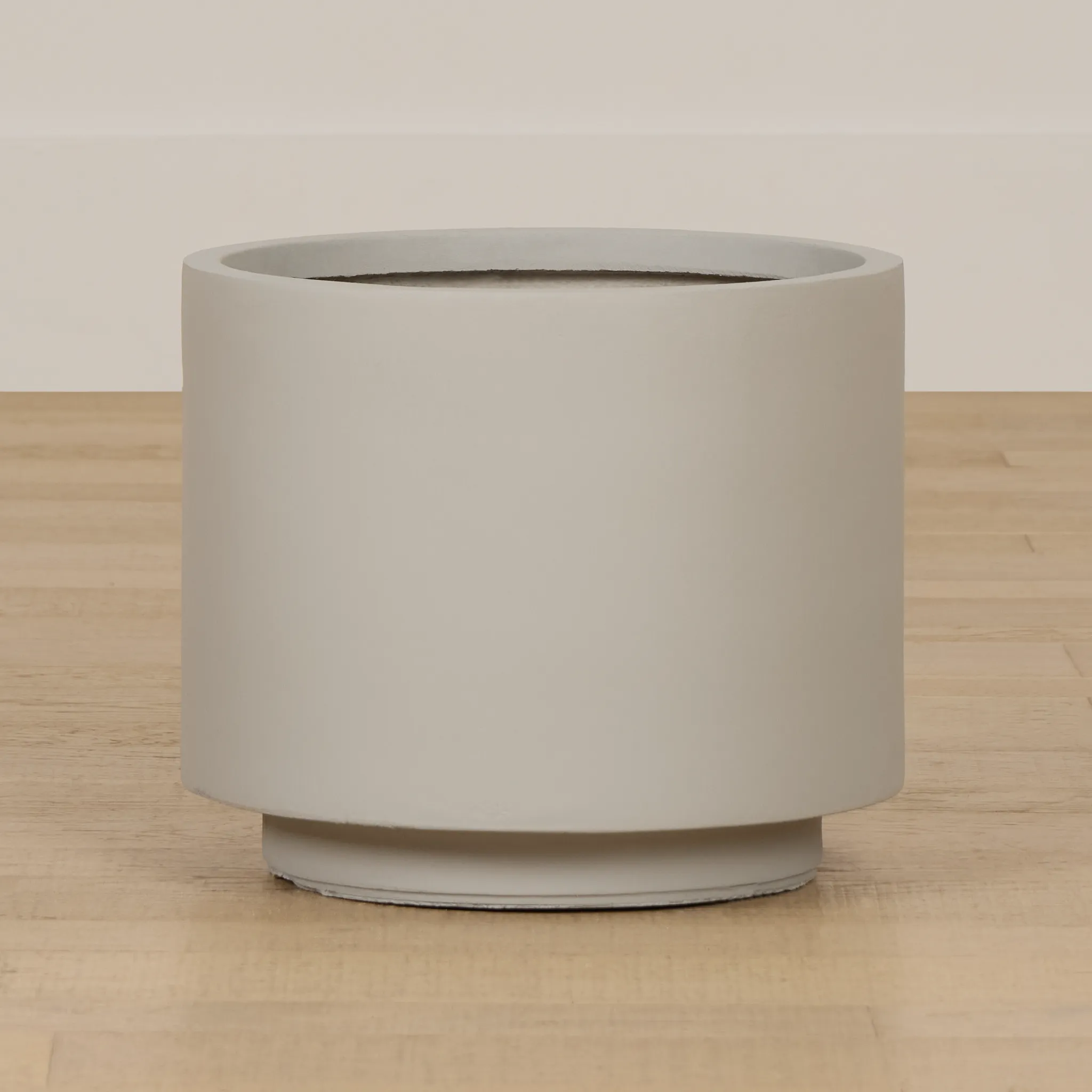 Sakira Light Gray Small Planter