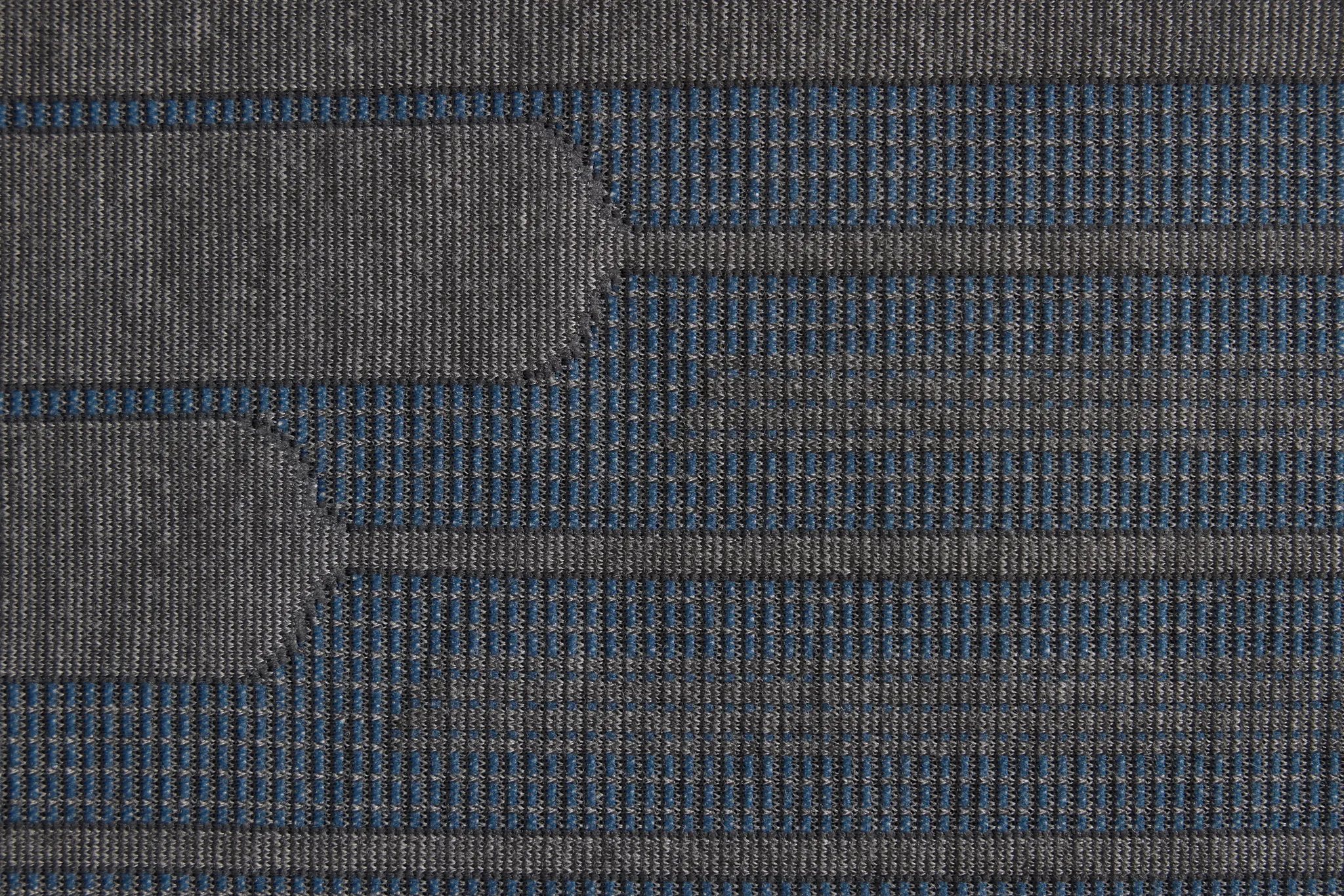 Kevin Charles By Sealy Hybrid 12.25" Plush Mattress