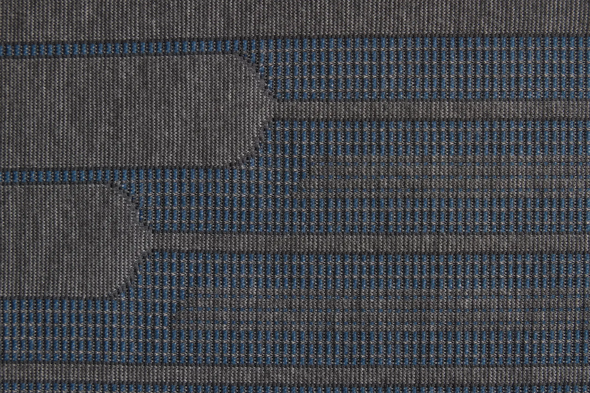 Kevin Charles By Sealy Hybrid 12.25" Plush Mattress Kevin Charles By Sealy Hybrid 12.25" Plush Mattress