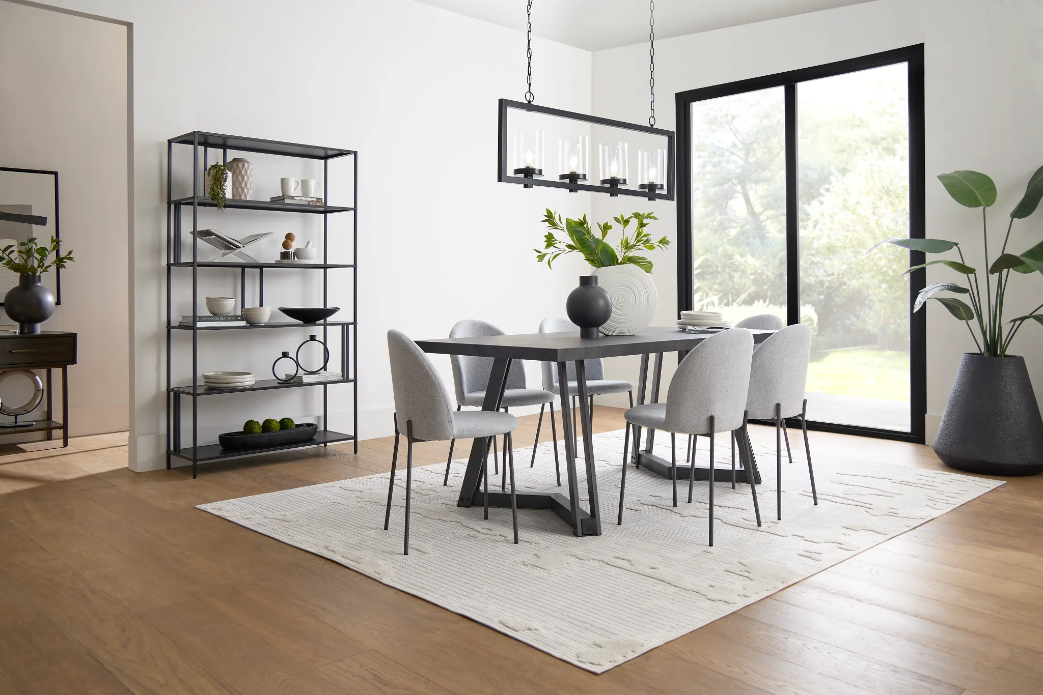 Brentwood Dark Tone Rect Table & 4 Upholstered Chairs