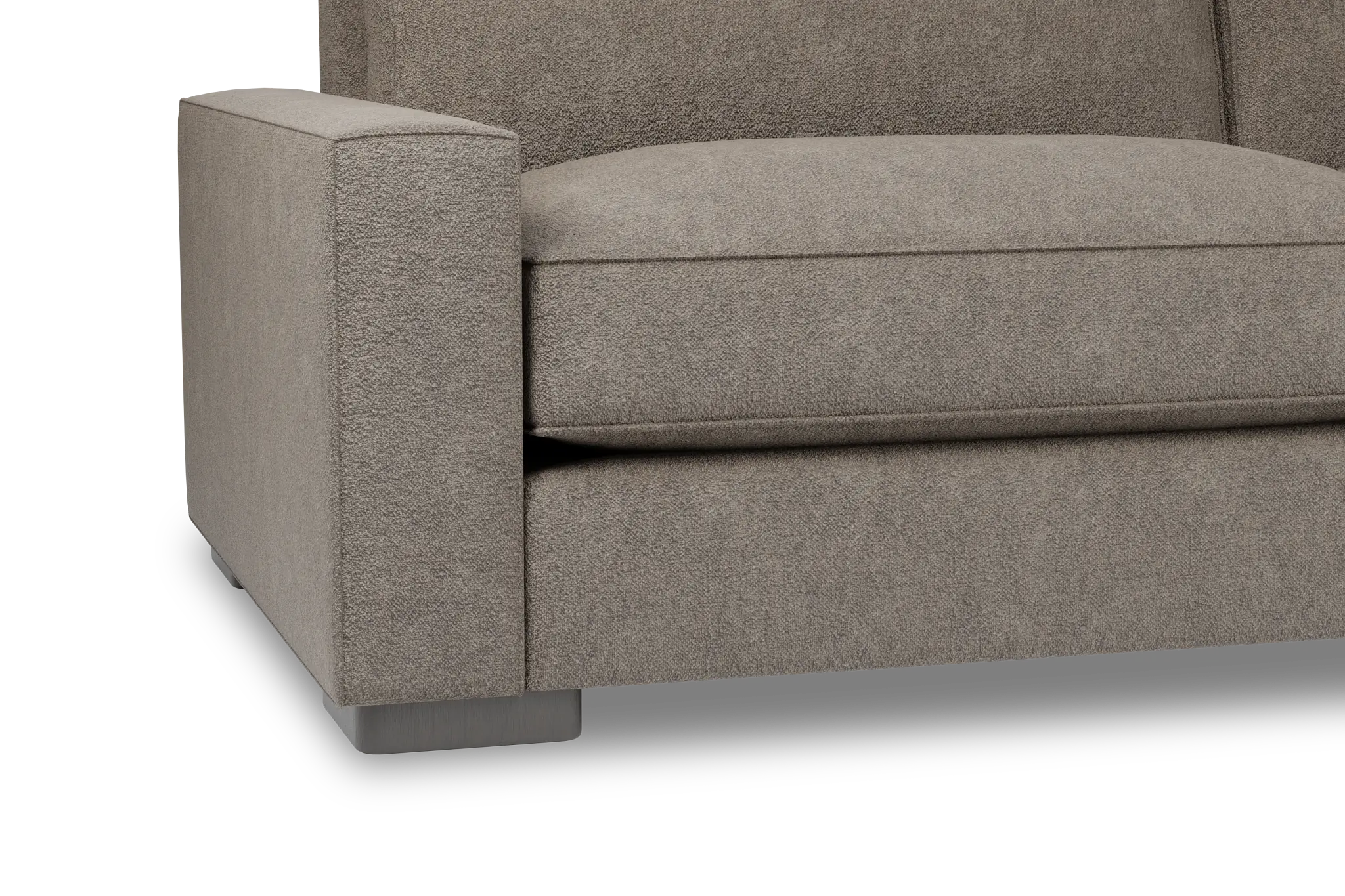 Edgewater Elite Brown 96" Sofa W/ 2 Cushions Edgewater Elite Brown 96" Sofa W/ 2 Cushions