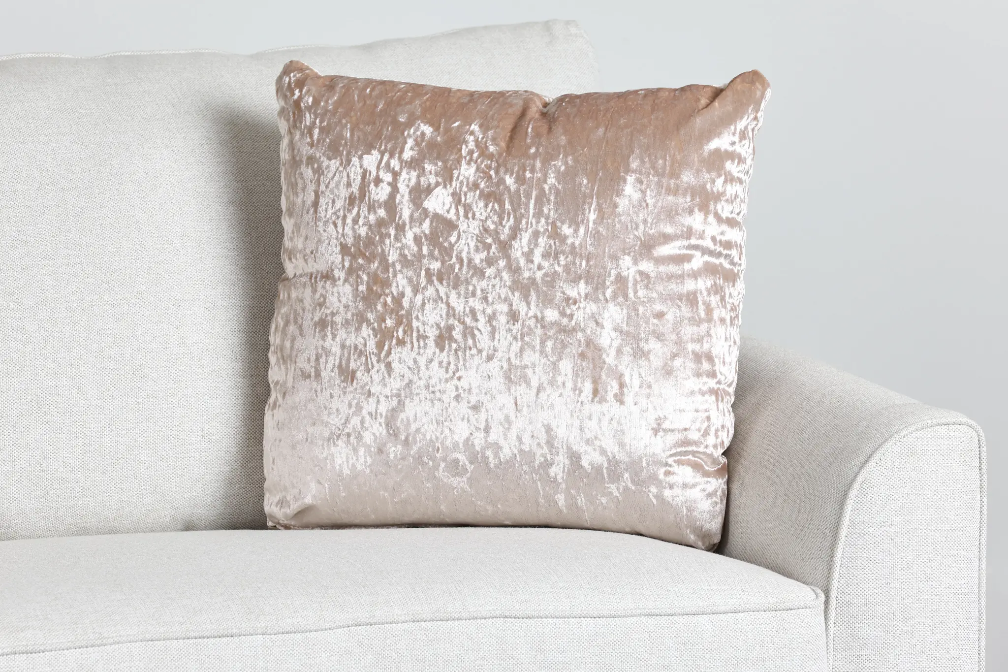Ethereal Light Pink 20" Sqr Accnt Plw Cover Ethereal Light Pink 20" Sqr Accnt Plw Cover