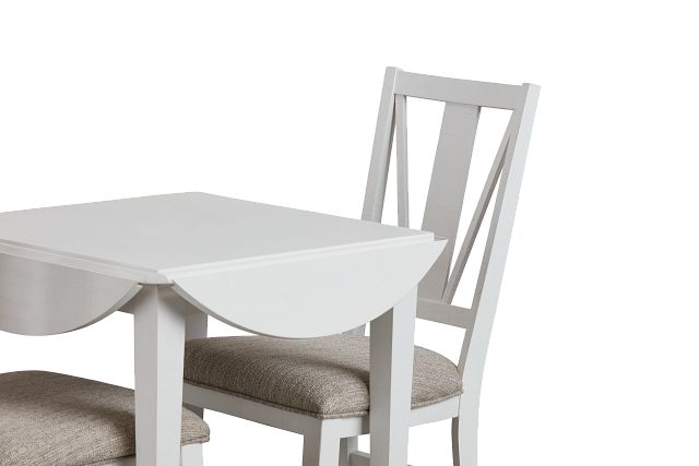 Heron Cove White 38" Table & 2 Chairs (7)