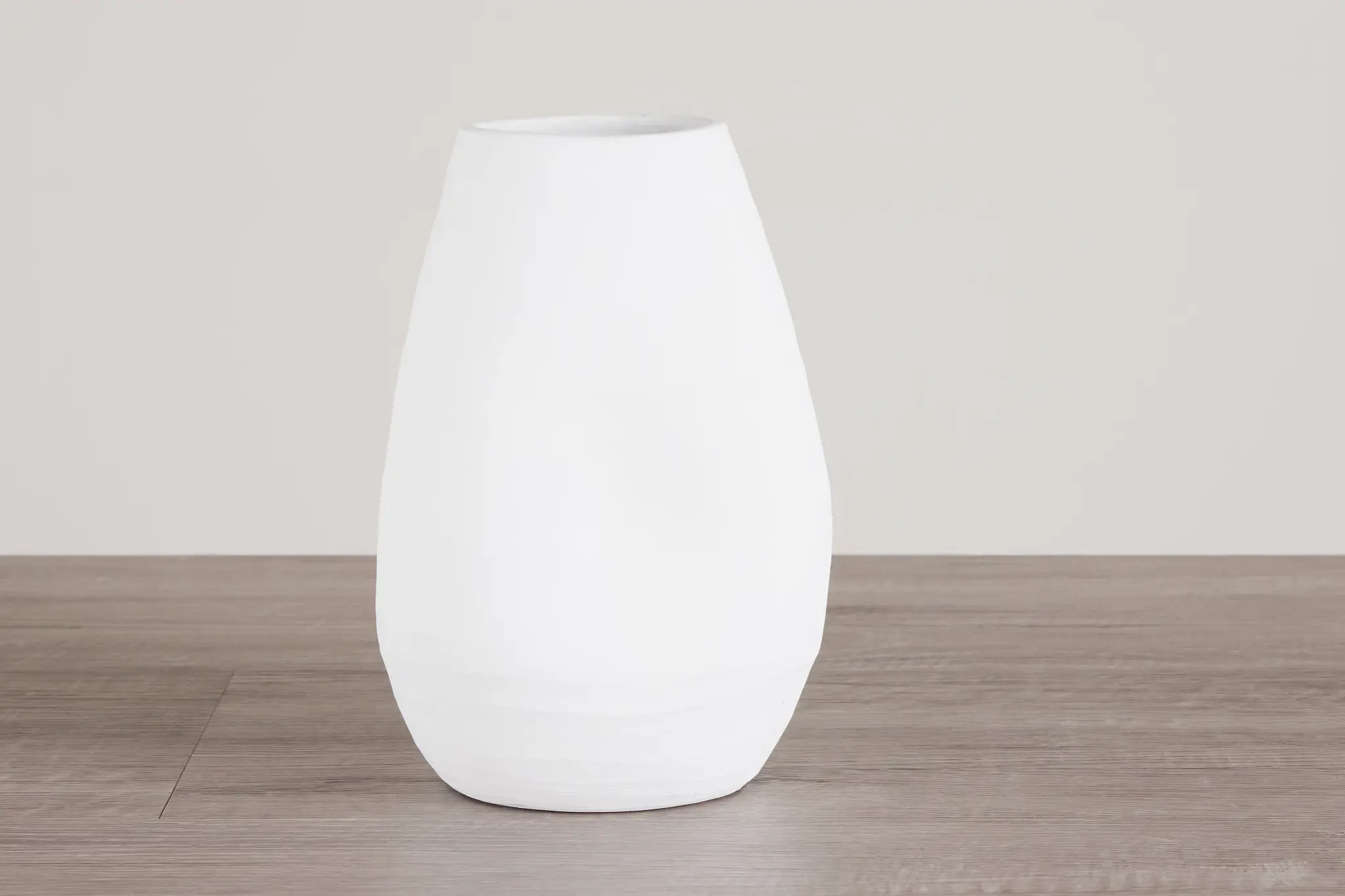 Alov White Vase Alov White Vase
