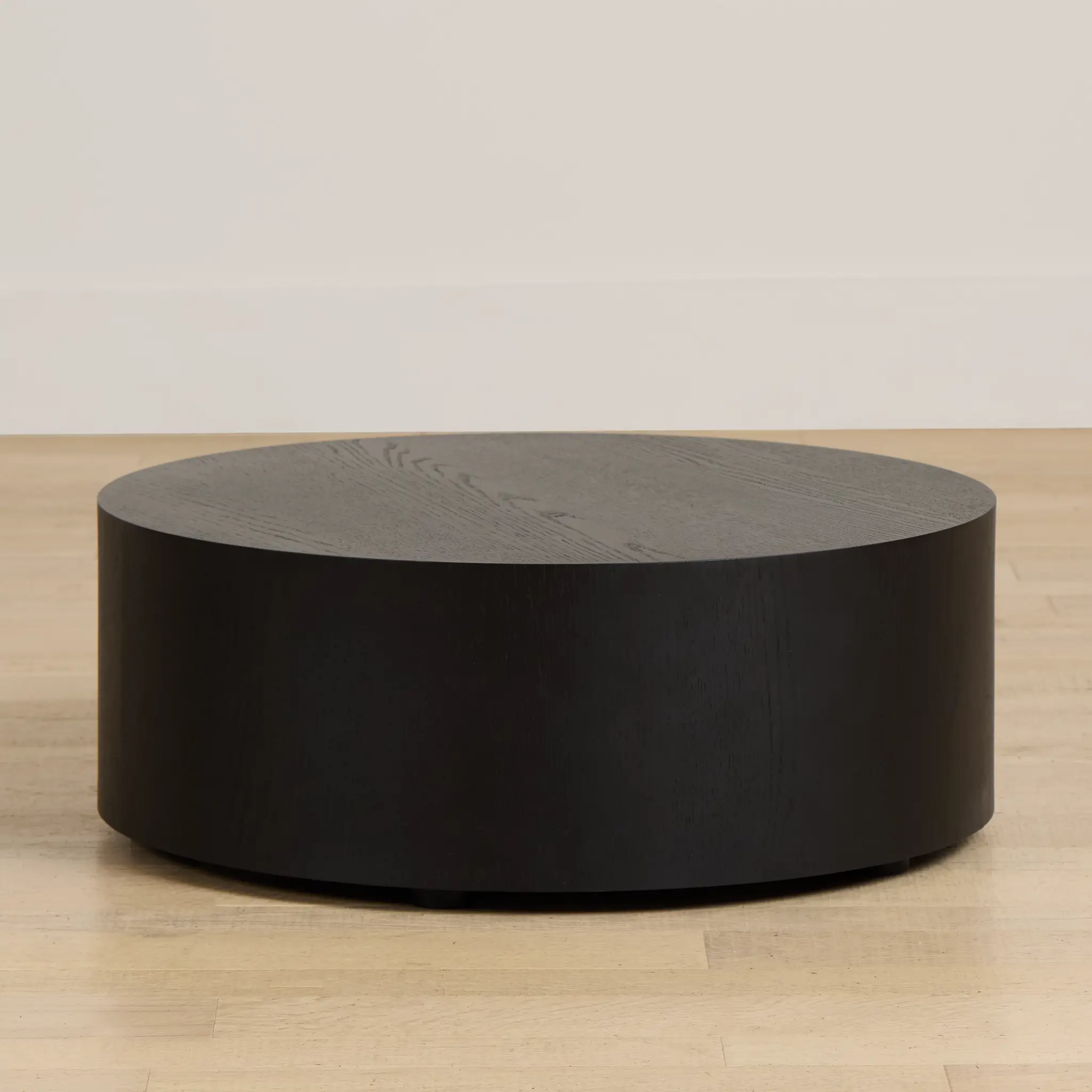 Lexie Dark Tone Round Coffee Table Lexie Dark Tone Round Coffee Table