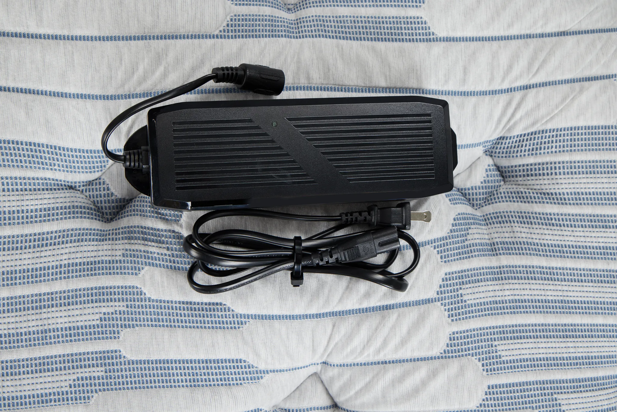 Kevin Charles By Sealy Signature Ultra Plush Plus Adjustable Mattress Set