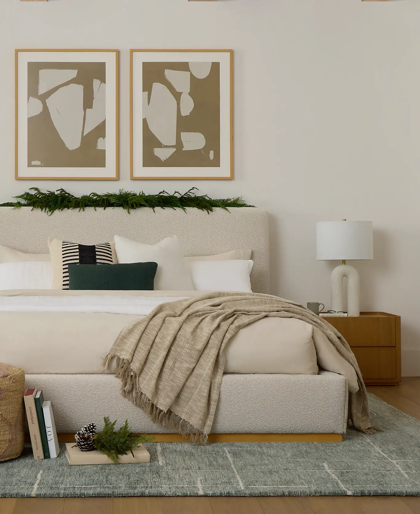 Cozy Bedroom Decor Ideas for the Holidays Cozy Bedroom Decor Ideas for the Holidays