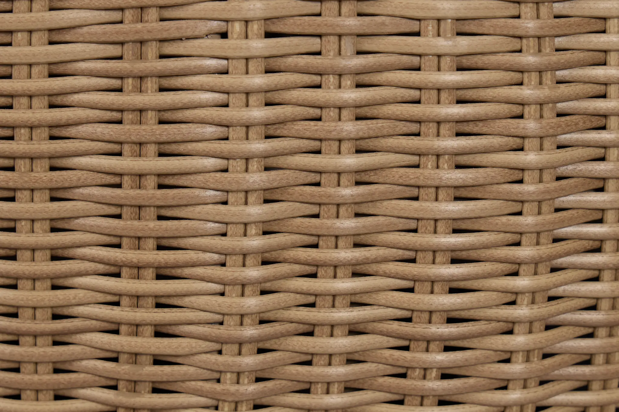 Montecito Light Tone Curved Swivel Chair With Light Beige Cushions Montecito Light Tone Curved Swivel Chair With Light Beige Cushions