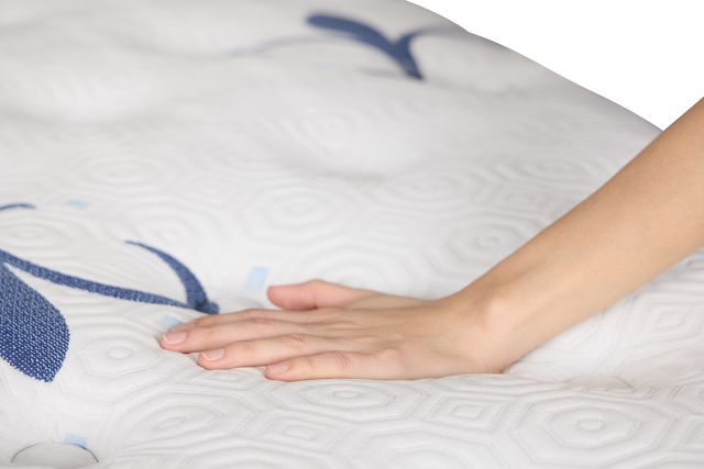 Stearns & Foster Studio 14" Medium Tight Top Mattress