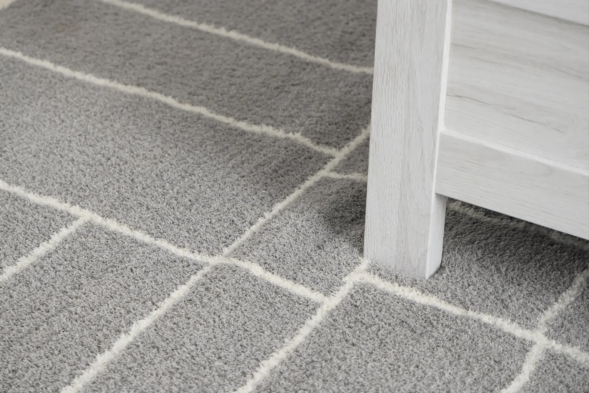 Veronda Gray 7x10 Area Rug Veronda Gray 7x10 Area Rug