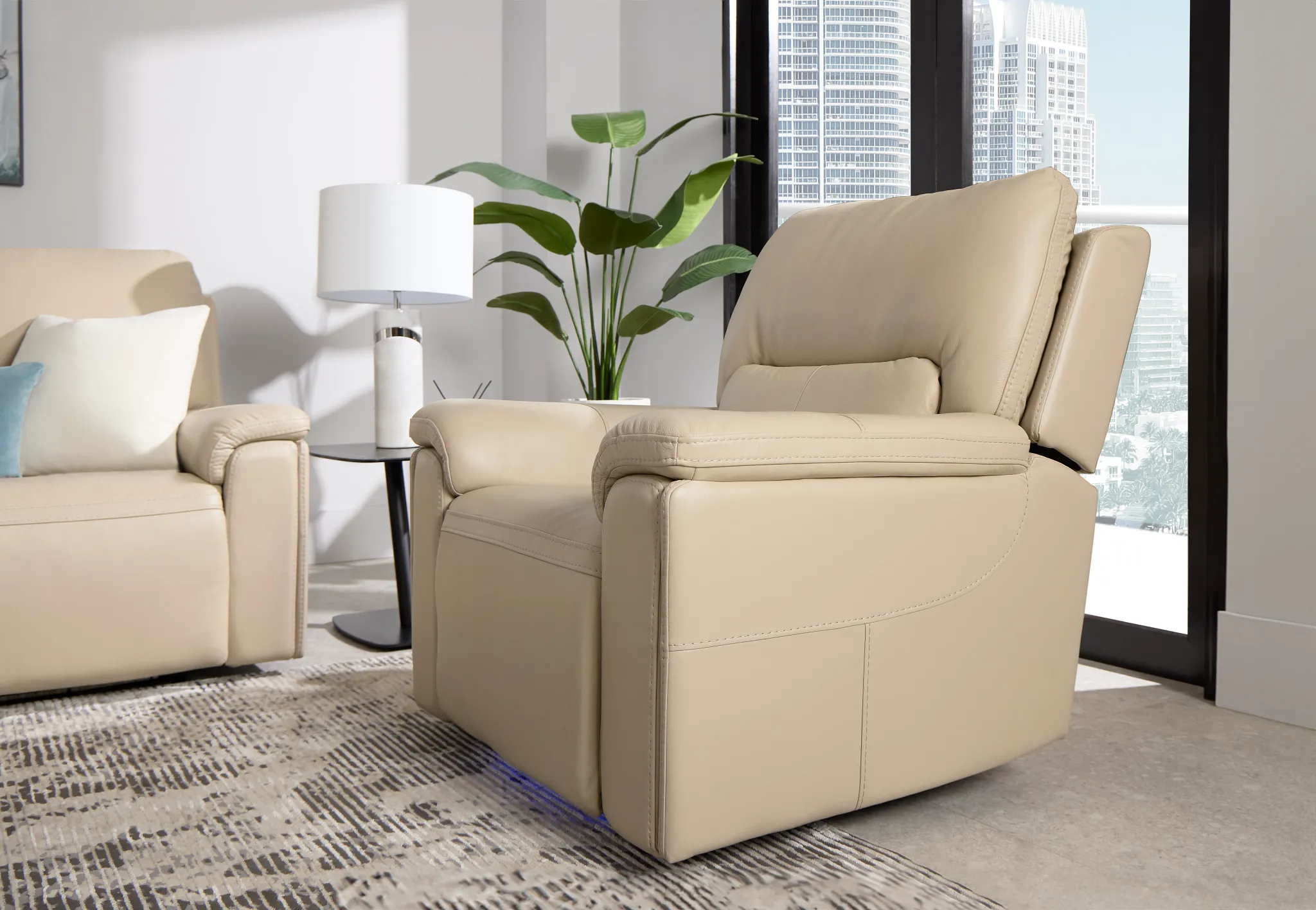 Fallon Beige Lthr/vinyl Power Recliner