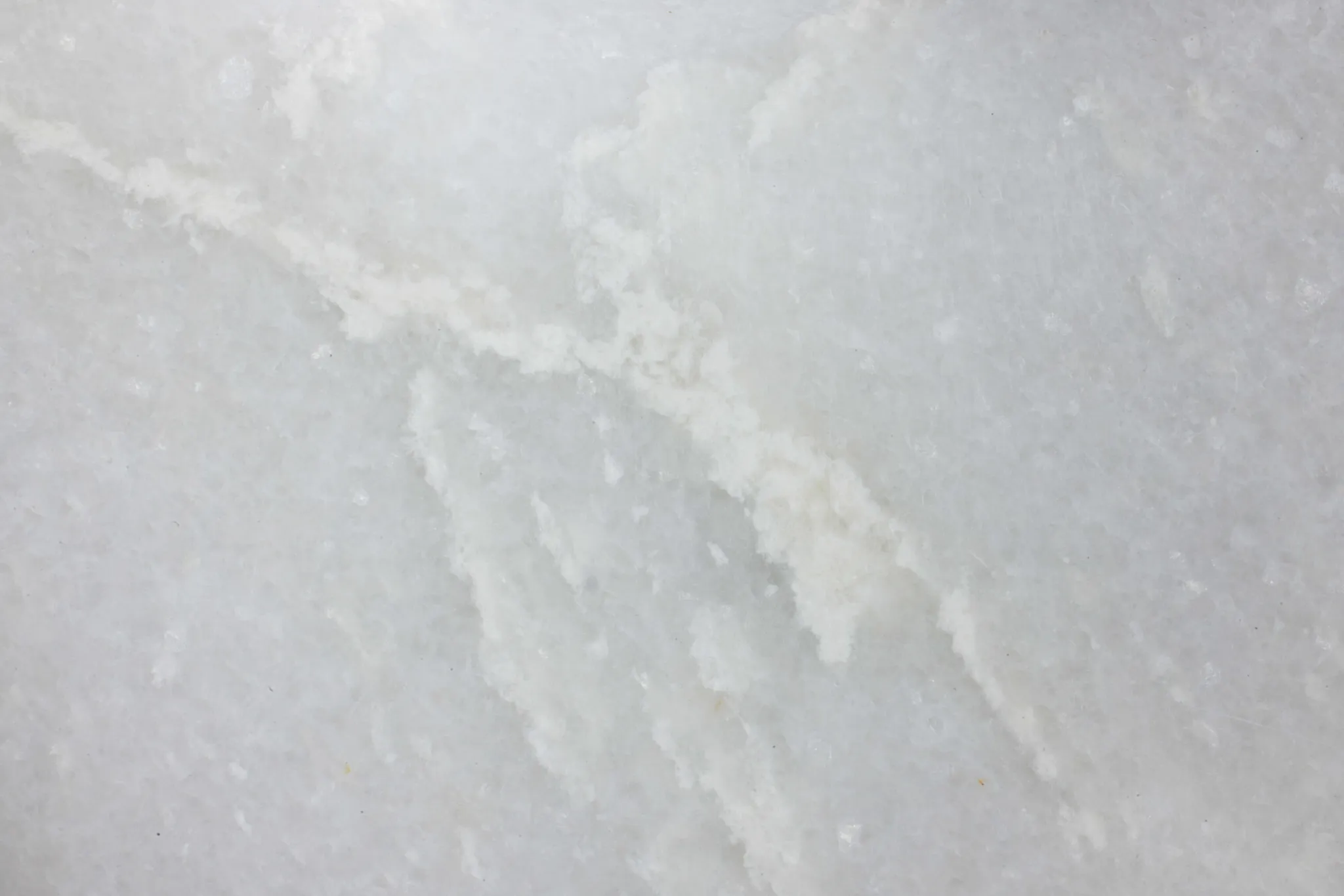 Stelli White Sculpture