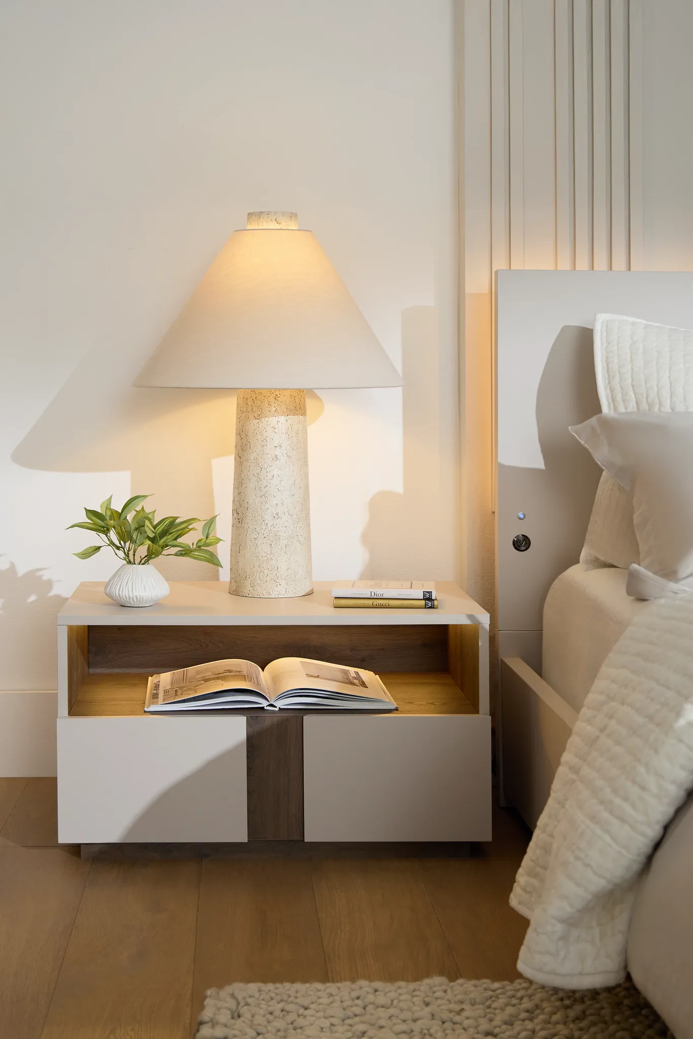 Brasilia Light Beige 1-drawer Nightstand