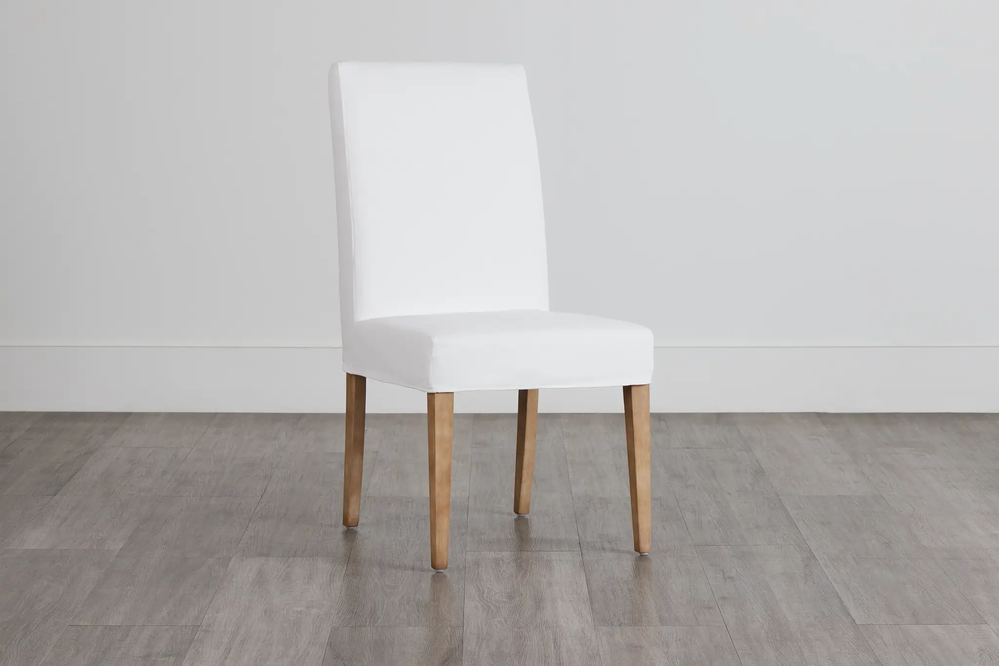 Destination White Short Slipcover Chair With Light Tone Leg Destination White Short Slipcover Chair With Light Tone Leg