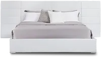 Doral White Uph Spread Bed