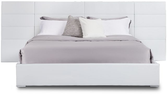 Doral White Uph Spread Bed