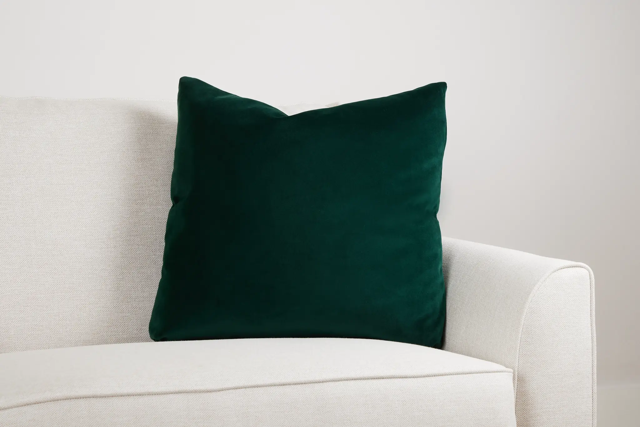 Reign Dark Green 20" Accent Pillow Reign Dark Green 20" Accent Pillow