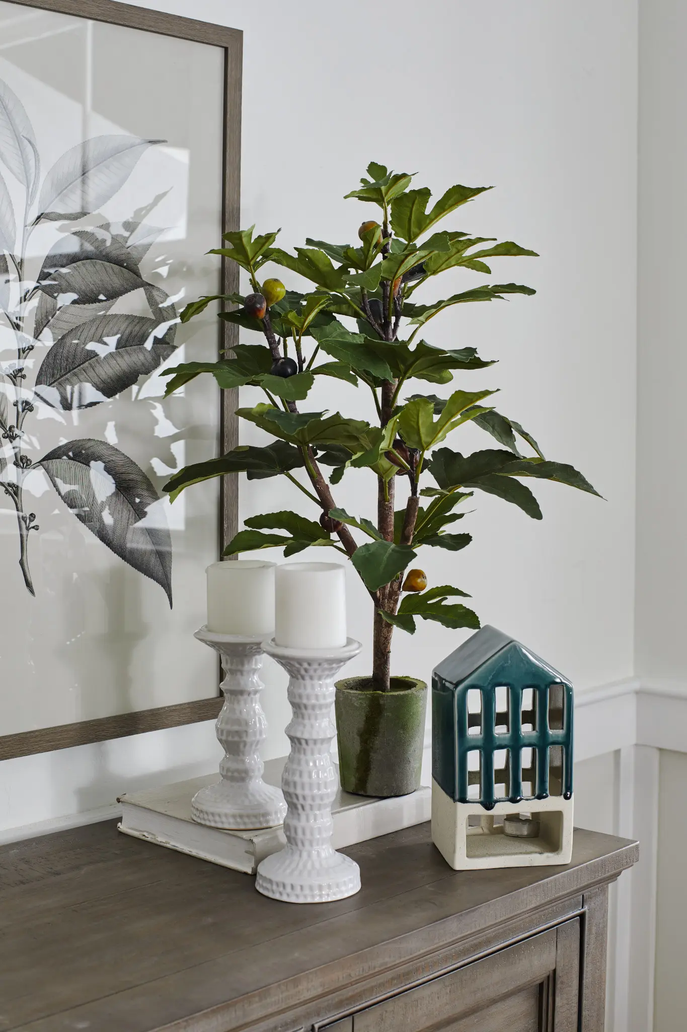 Heron Cove Light Tone Buffet Heron Cove Light Tone Buffet