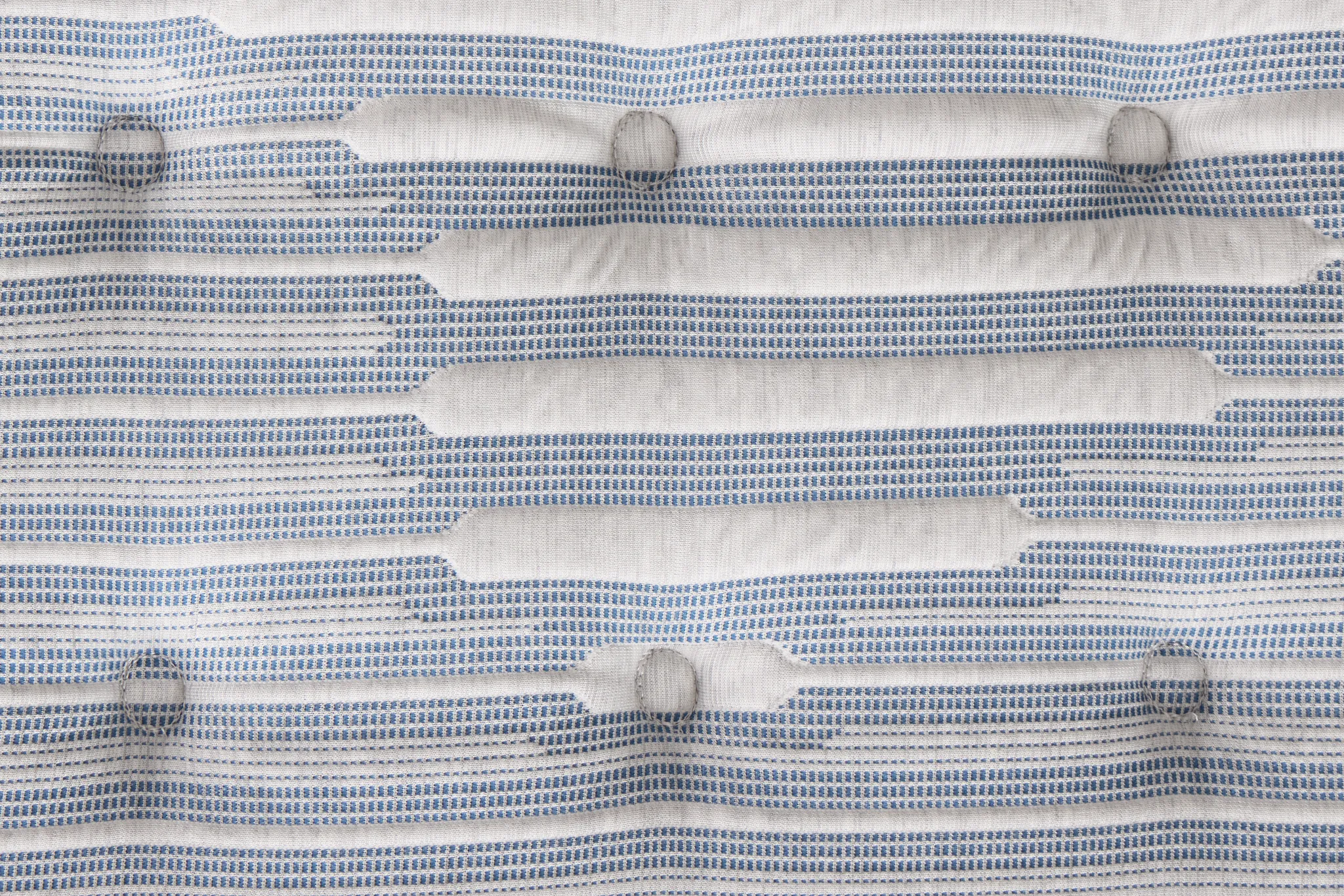 Kevin Charles By Sealy Signature 13" Medium Tight Top Mattress