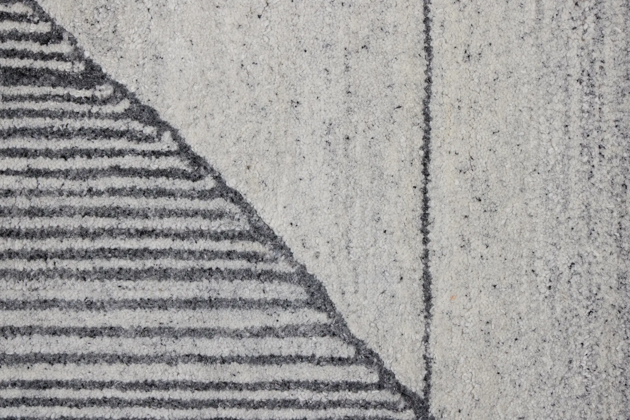 GRAY Hoga Gray 8x10 Area Rug