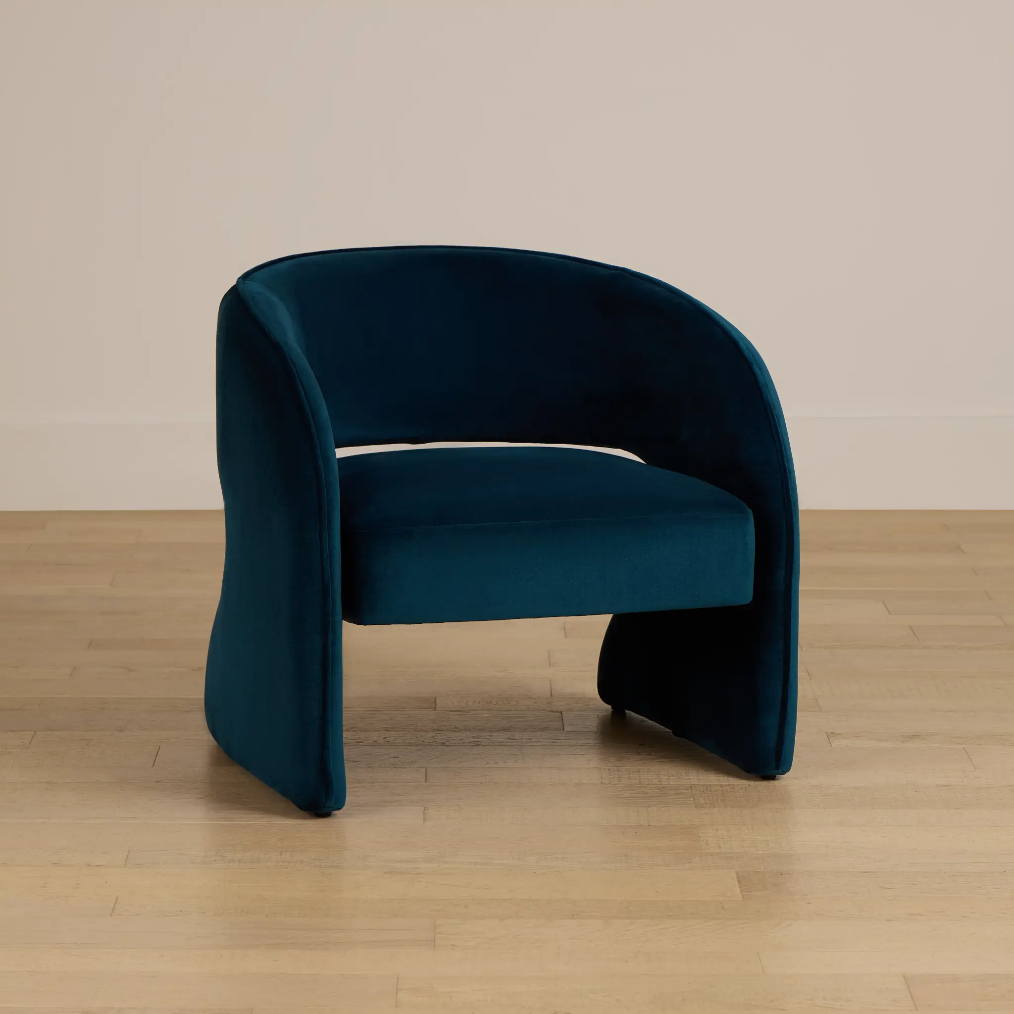 Noel Dark Blue Velvet Accent Chair Noel Dark Blue Velvet Accent Chair