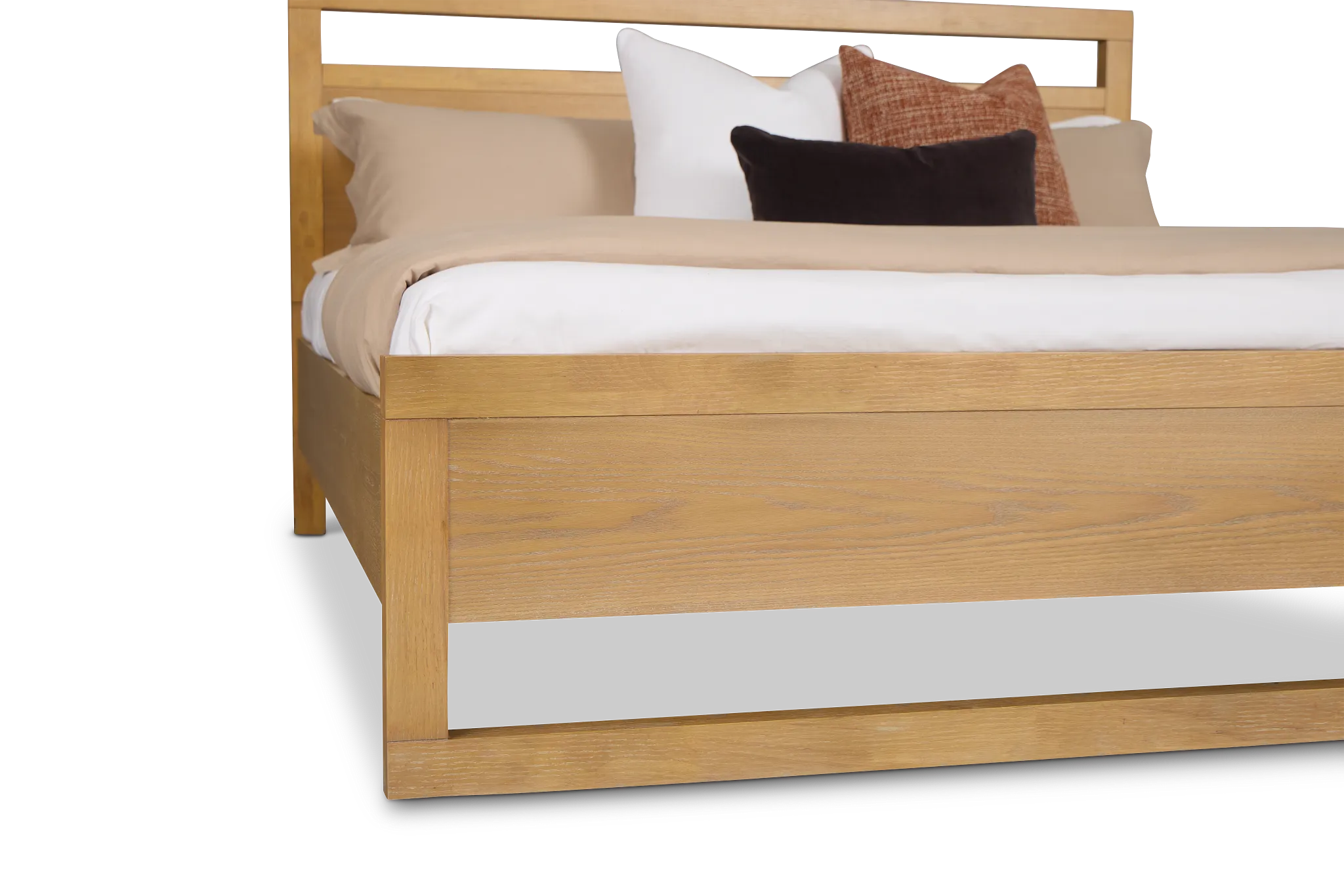 Williamsburg Light Tone Platform Bed