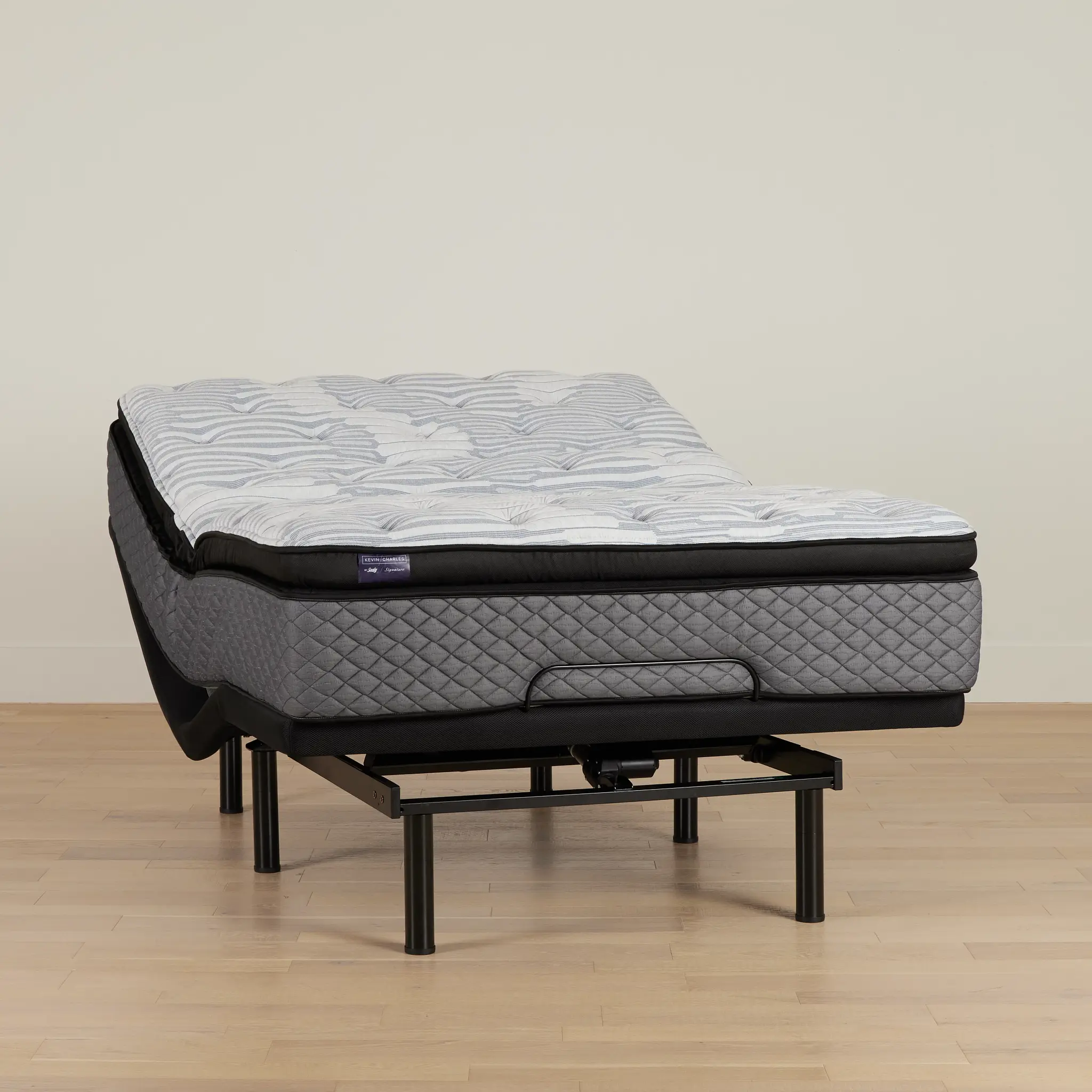 Kevin Charles By Sealy Signature Ultra Plush Deluxe Adjustable Mattress Set Kevin Charles By Sealy Signature Ultra Plush Deluxe Adjustable Mattress Set