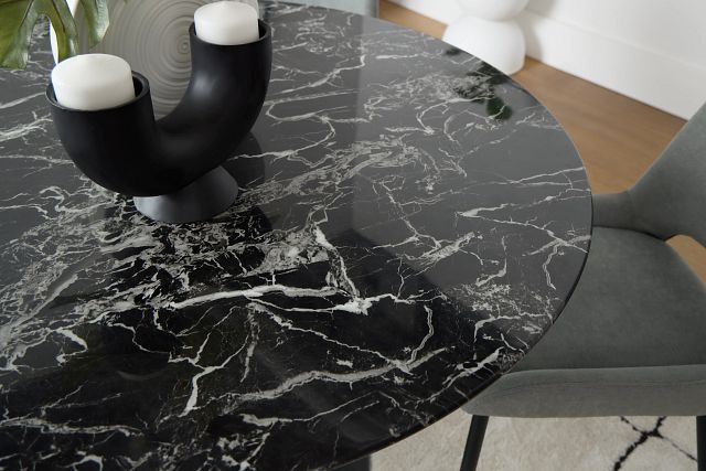 Brela Black Round Table