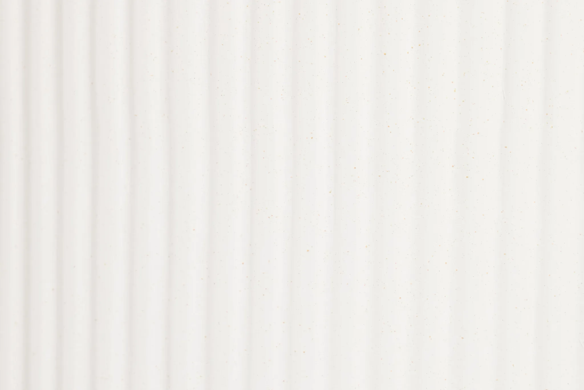 Cosmo White Medium Planter