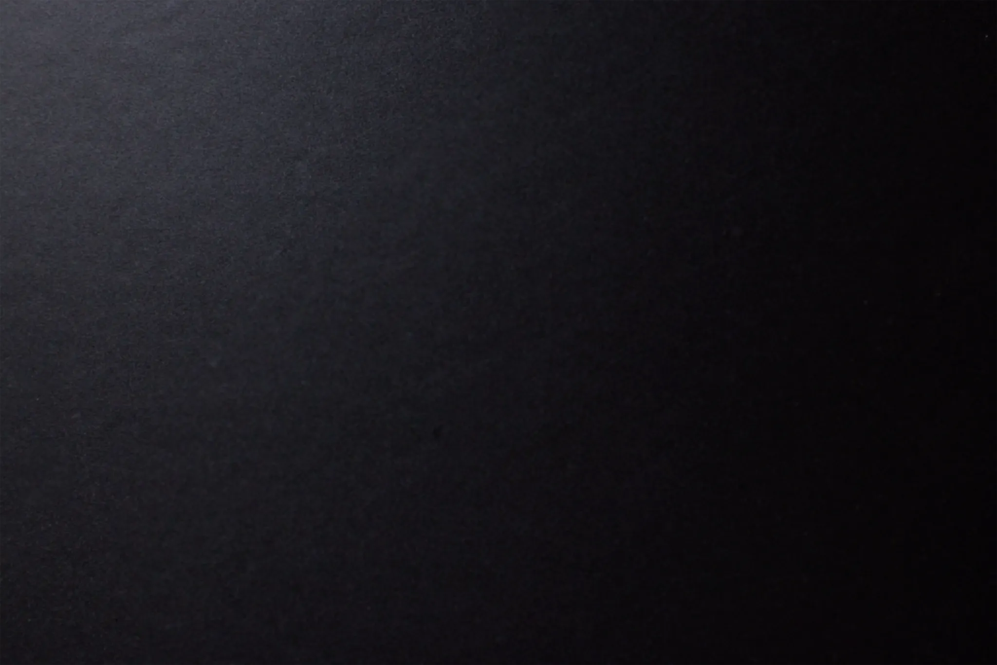 Bova Black Metal Table Lamp